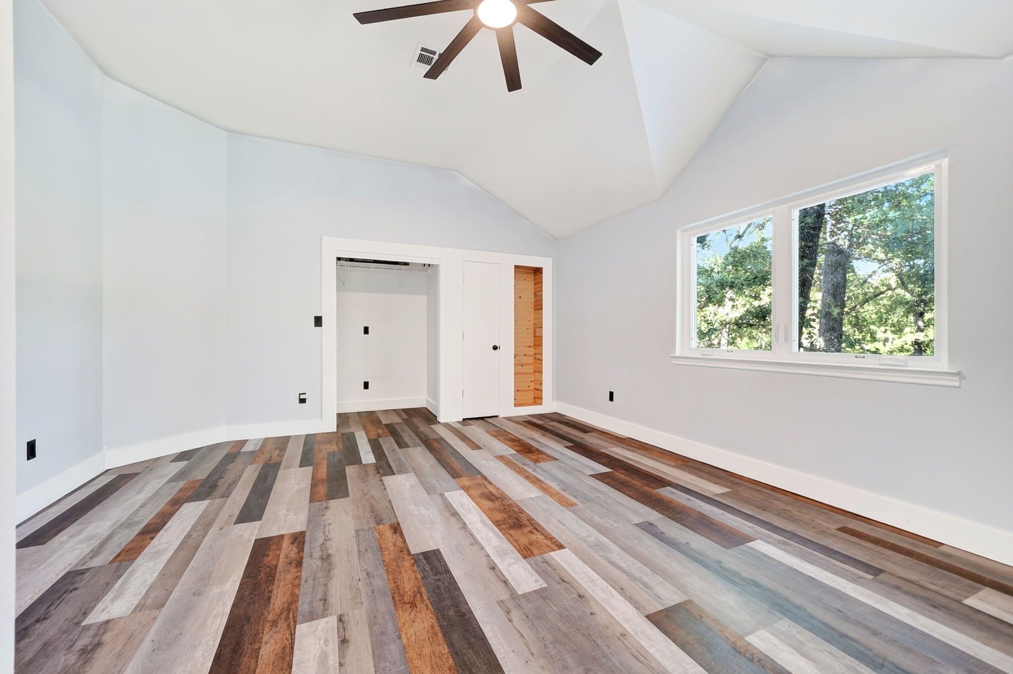 10504 County Road 2450