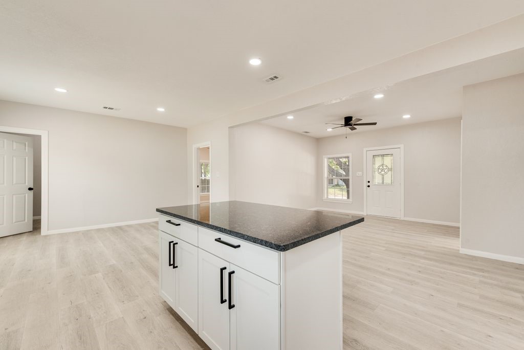 2203 Wesley Street
