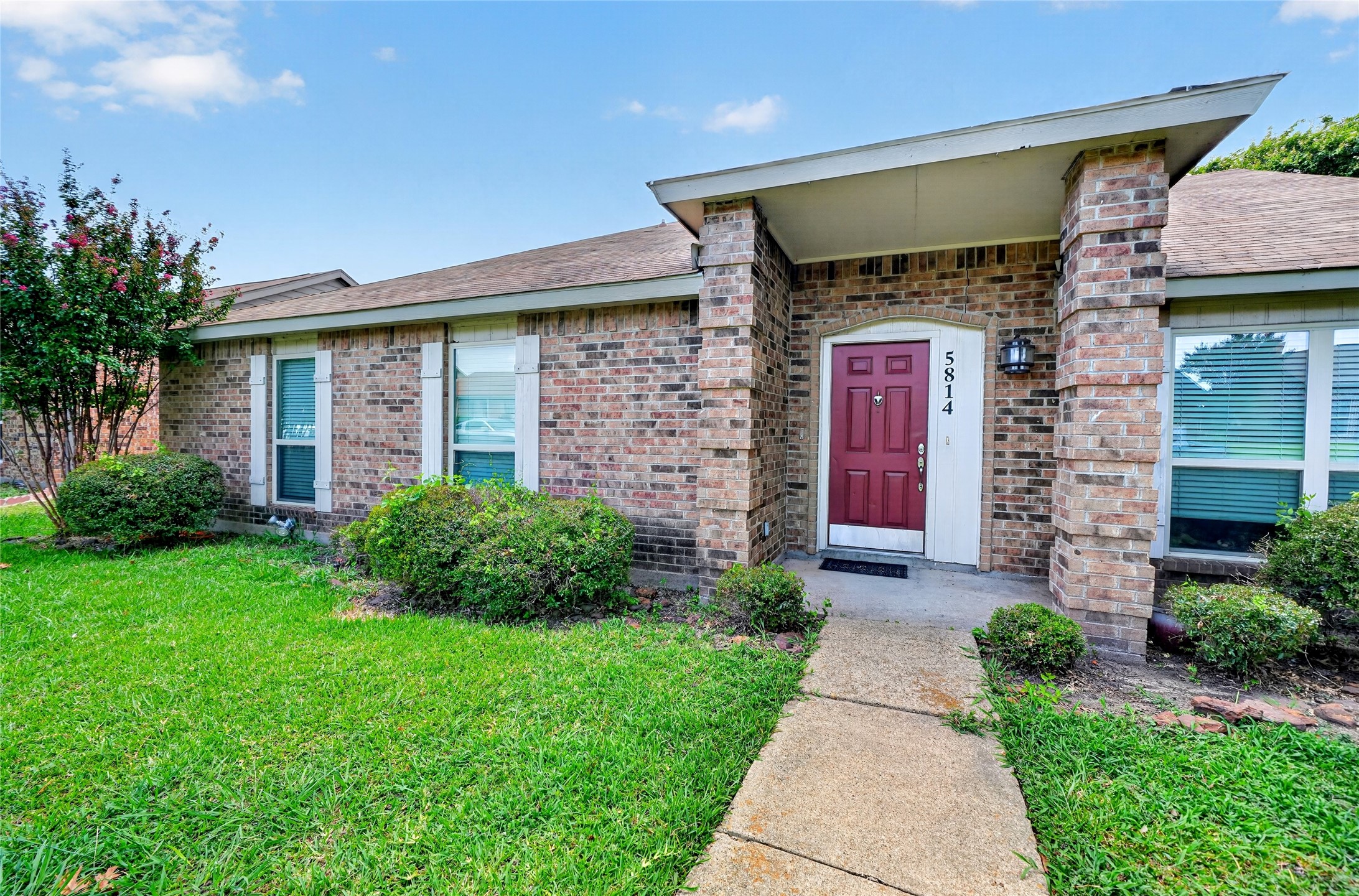 5814 Winell Drive