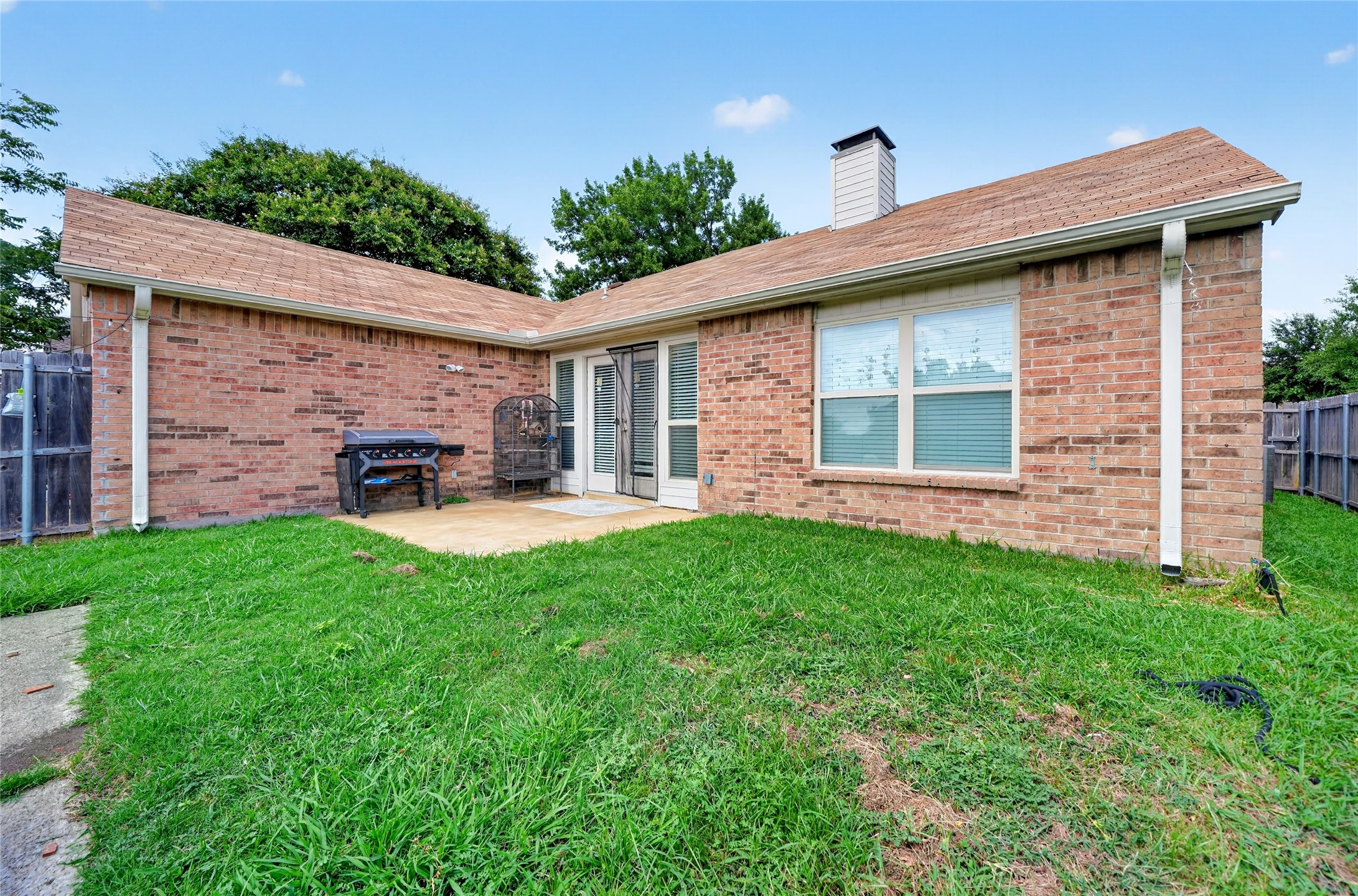 5814 Winell Drive