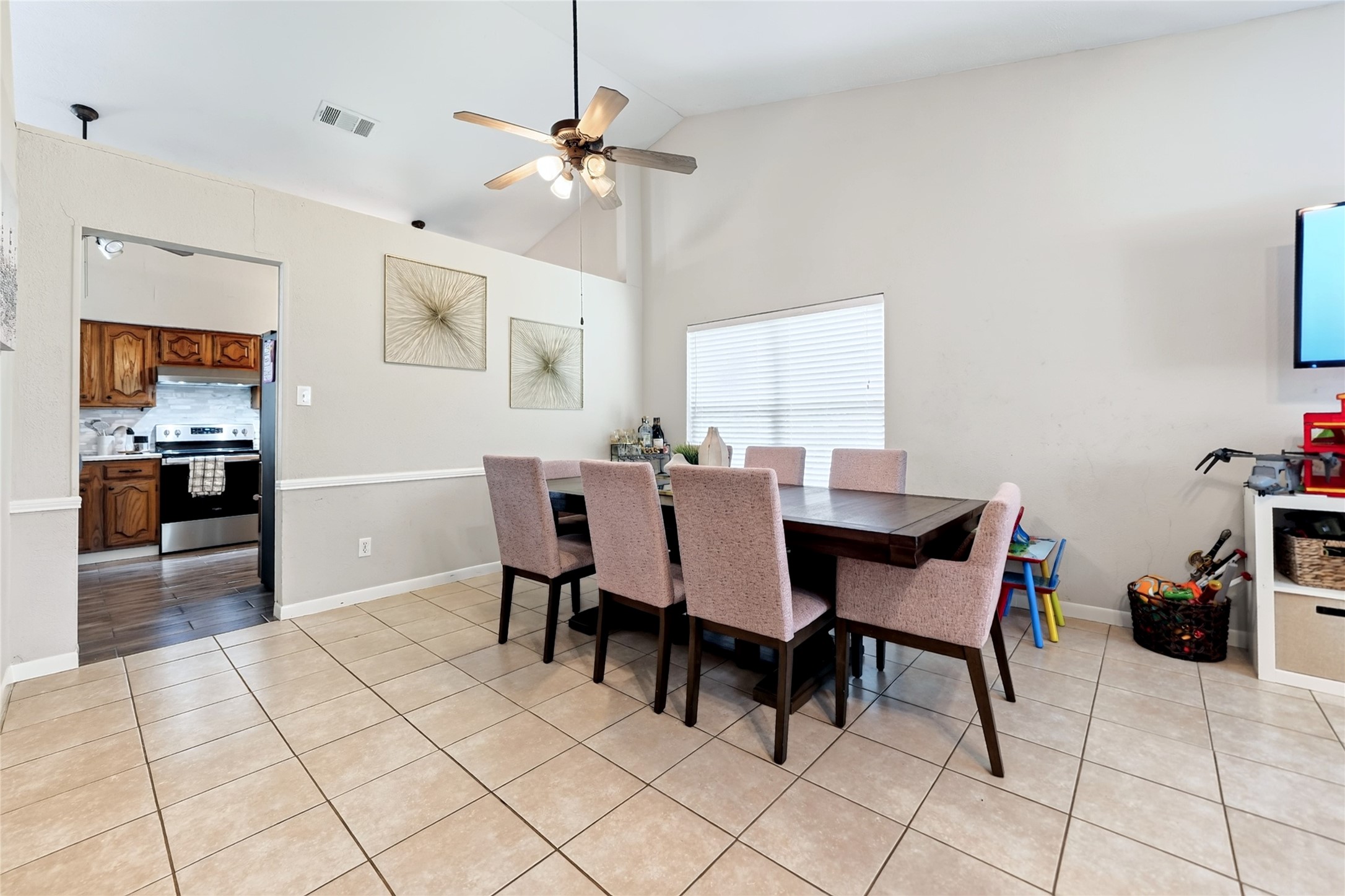 5814 Winell Drive