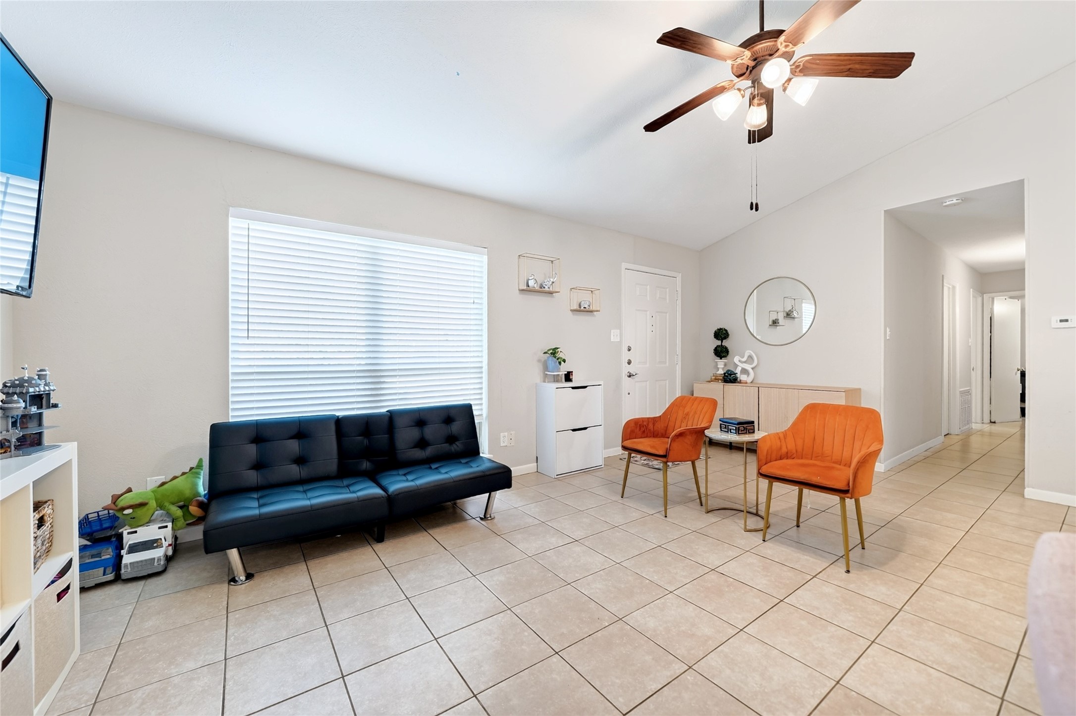 5814 Winell Drive