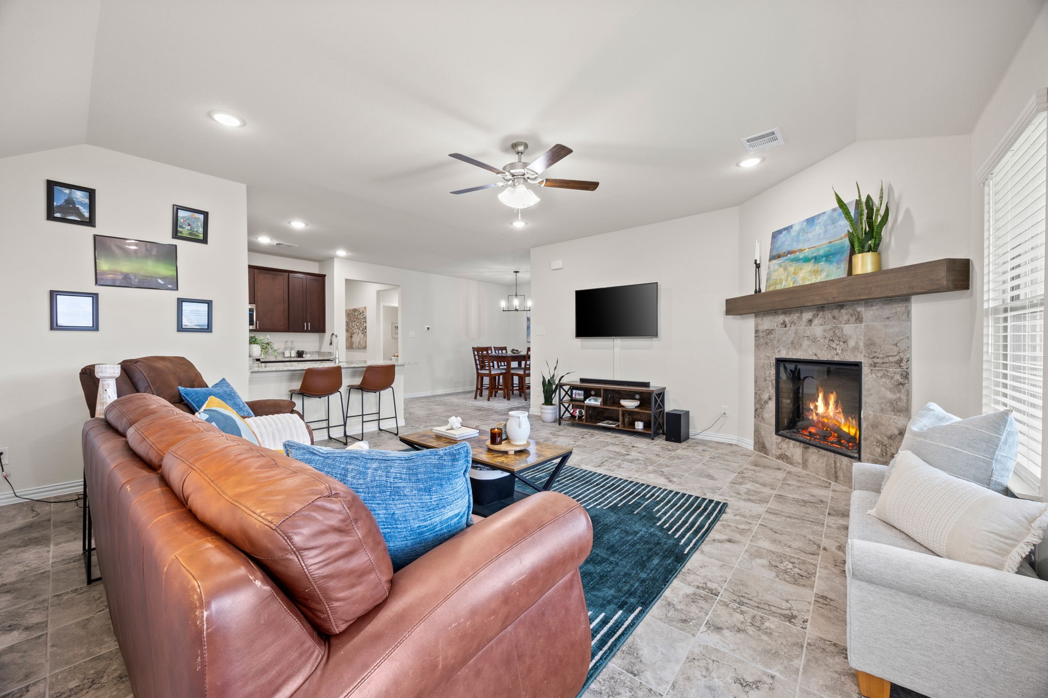 3249 Glorioso Drive
