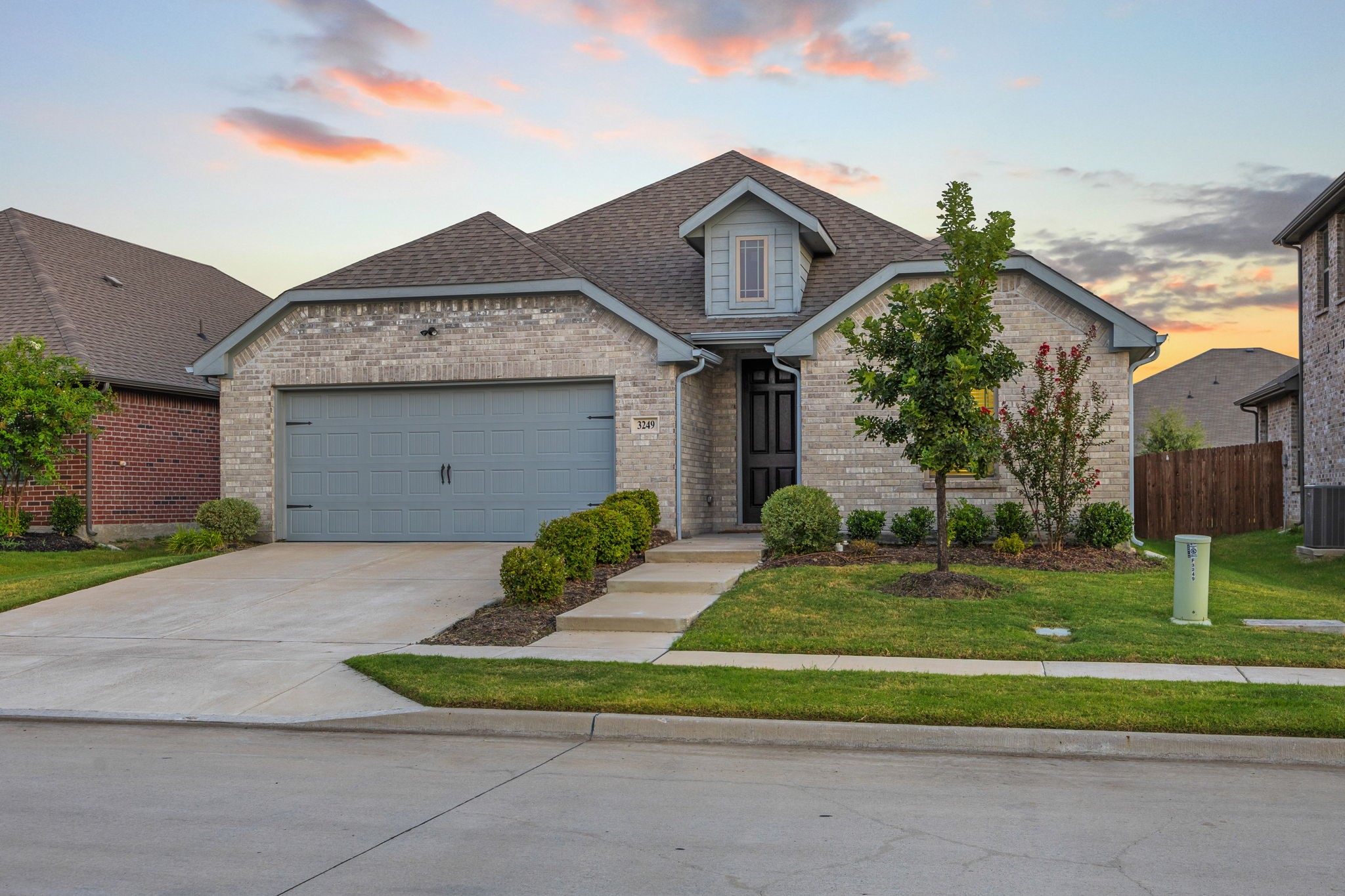 3249 Glorioso Drive