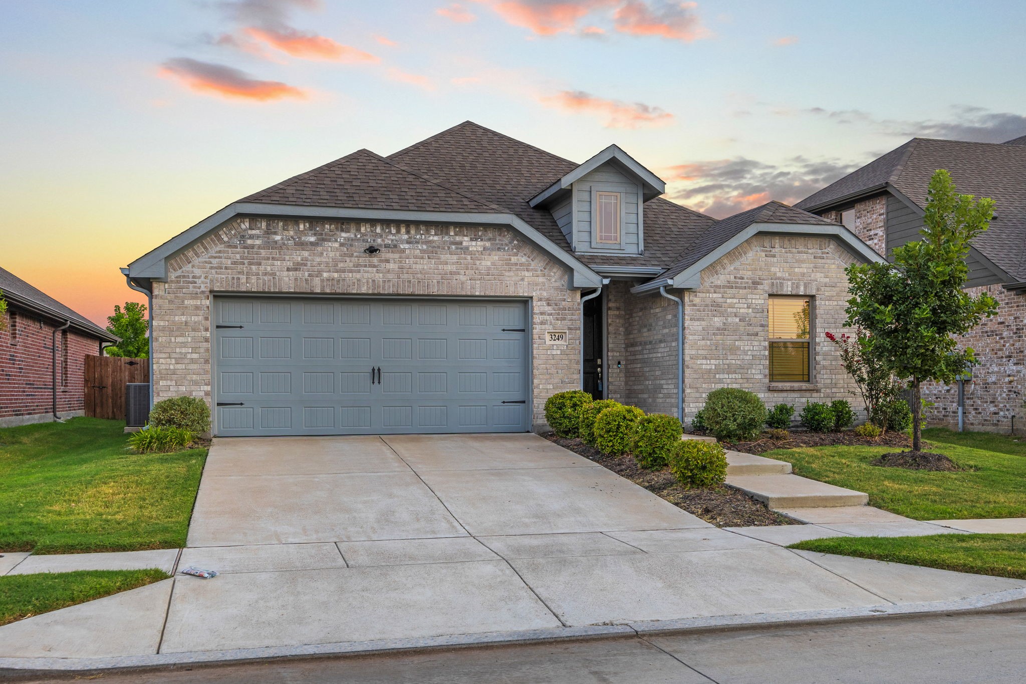 3249 Glorioso Drive