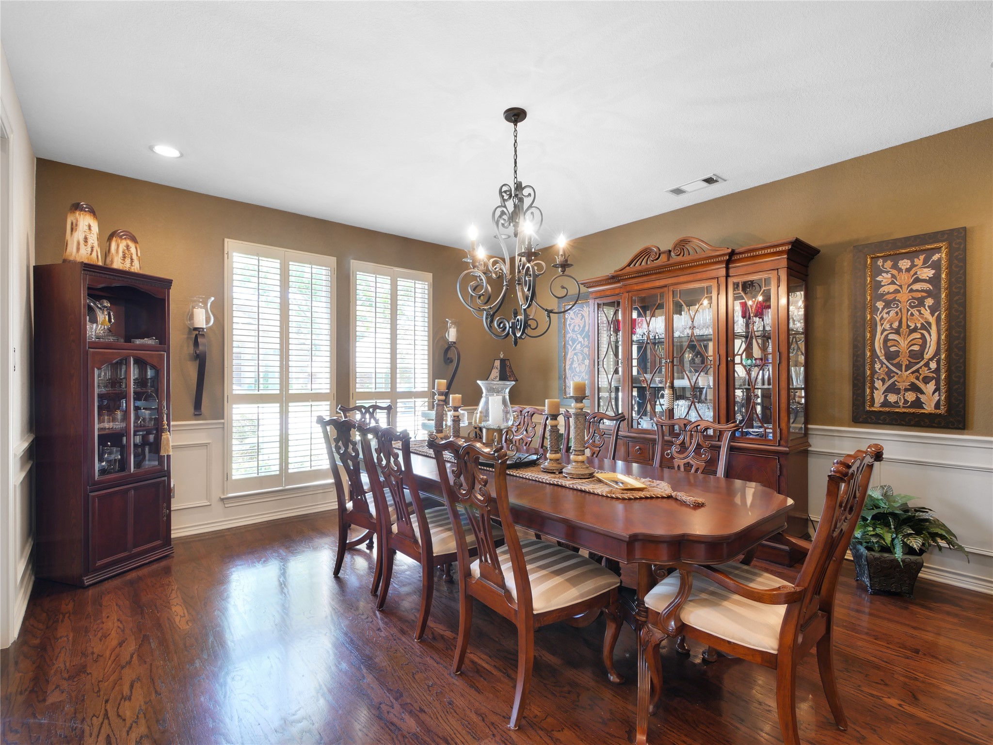 6805 Potomac Parkway