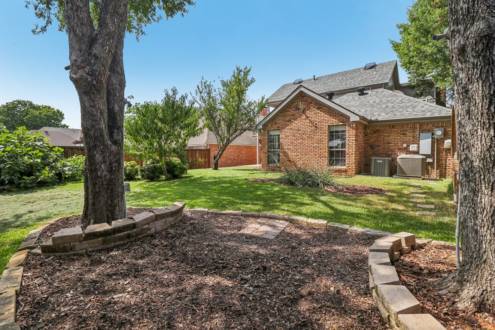 200 Sherwood Court