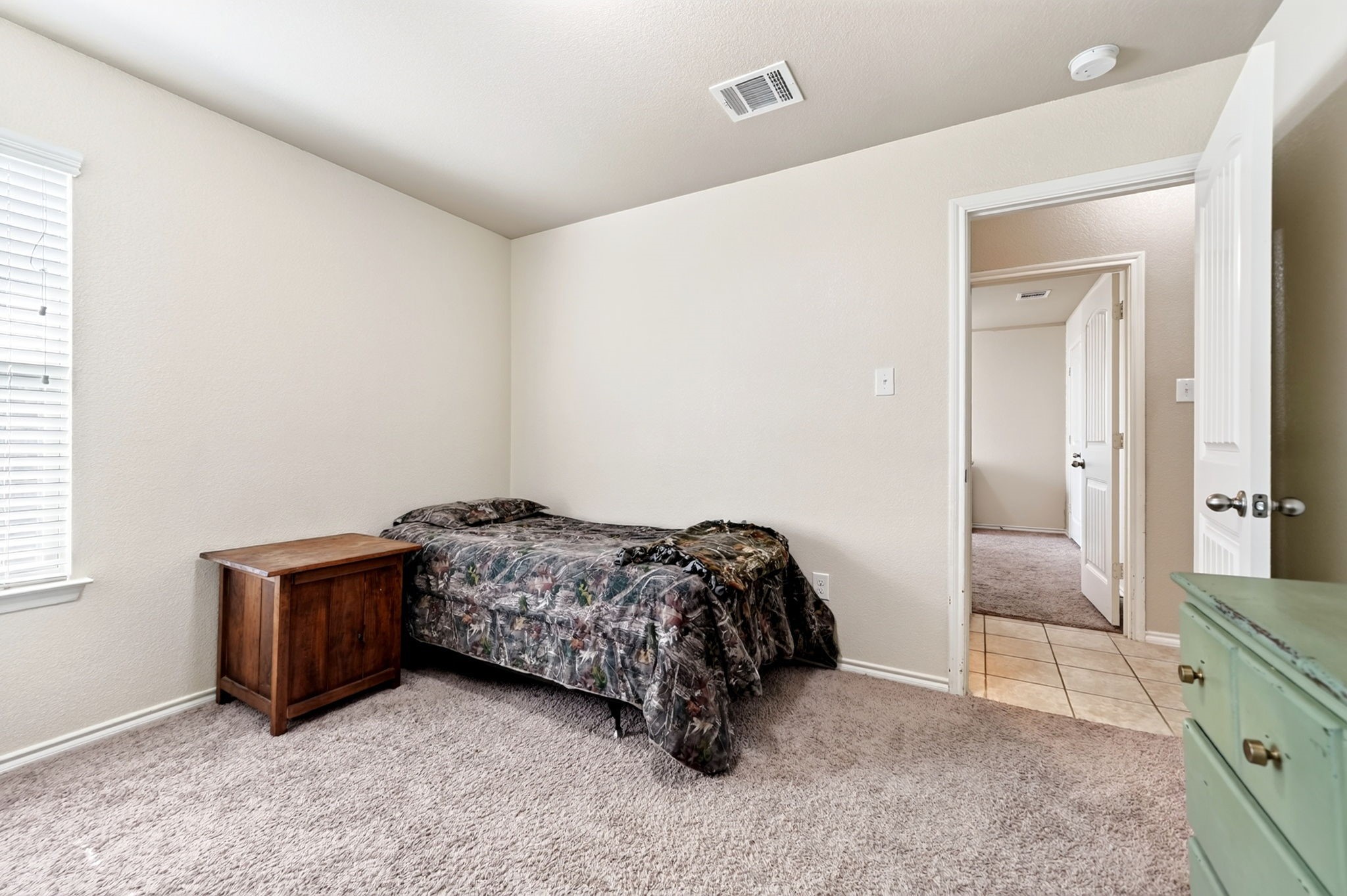 2434 Hankinson Lane