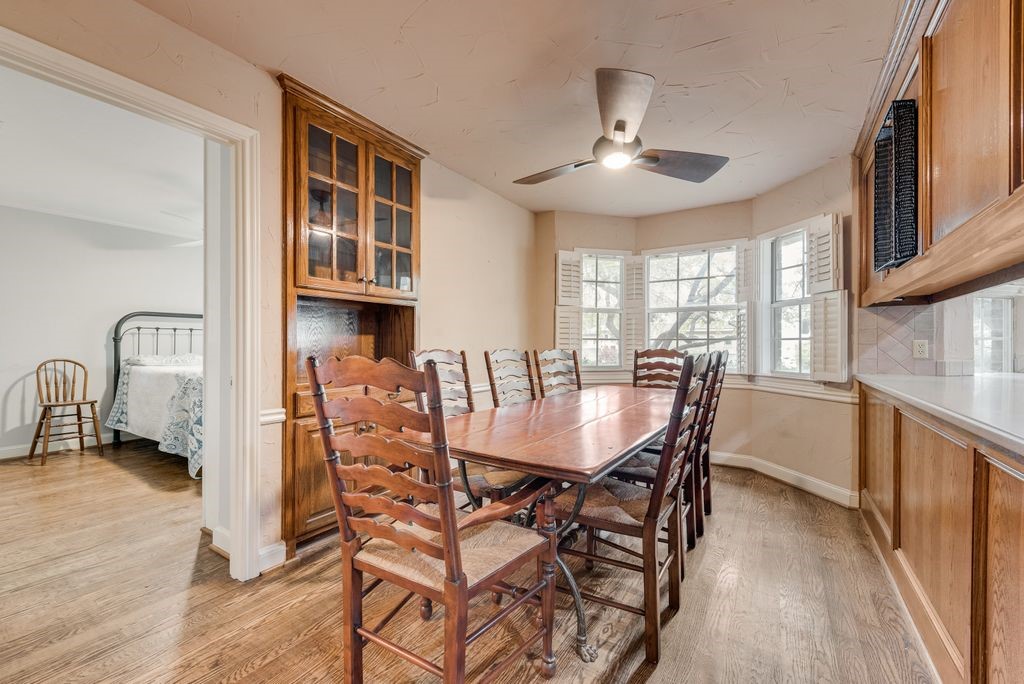 2 Eastshore Road