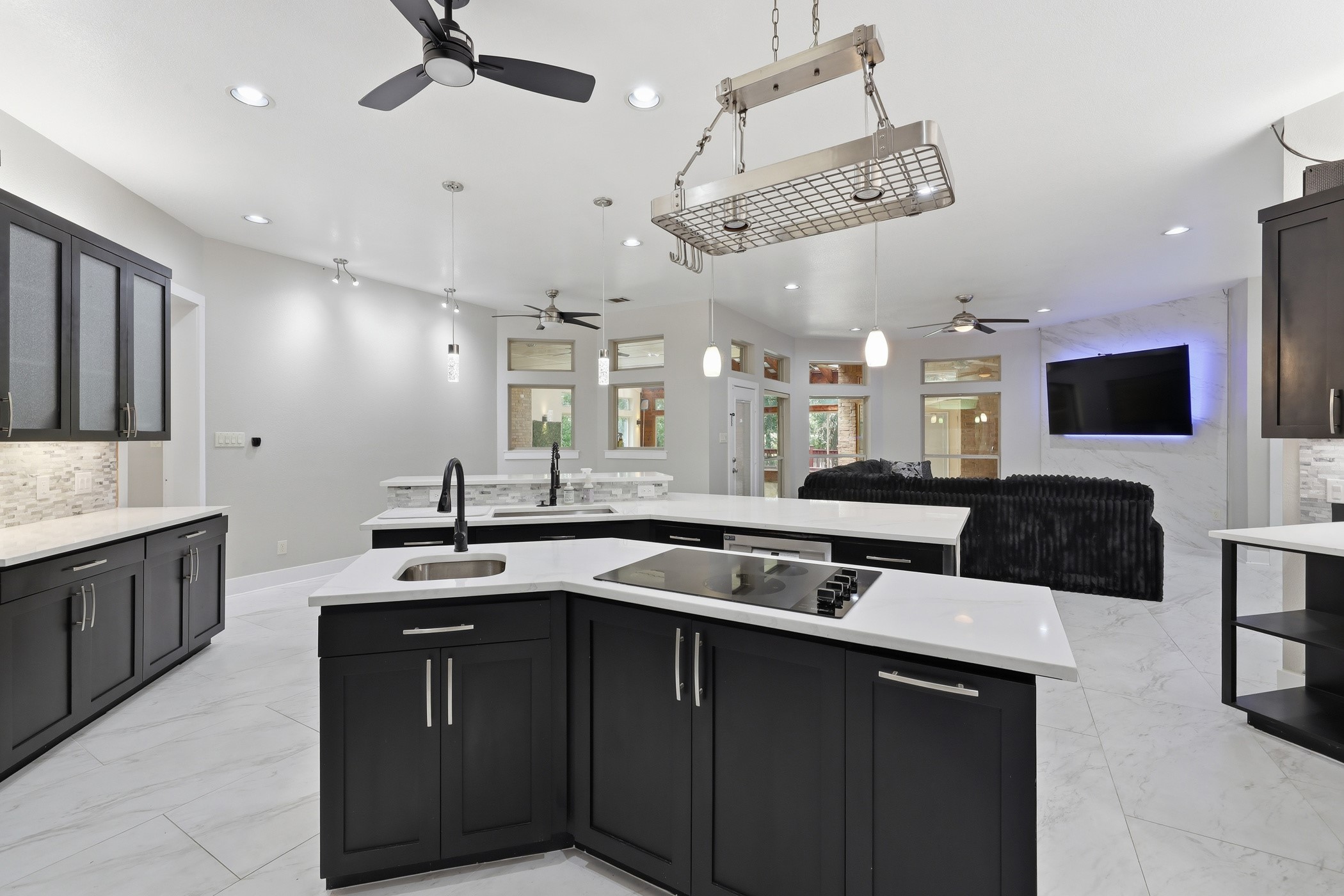 159 Willow Run