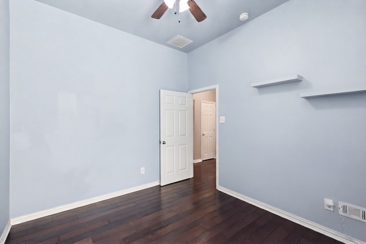 1124 Wilson Drive
