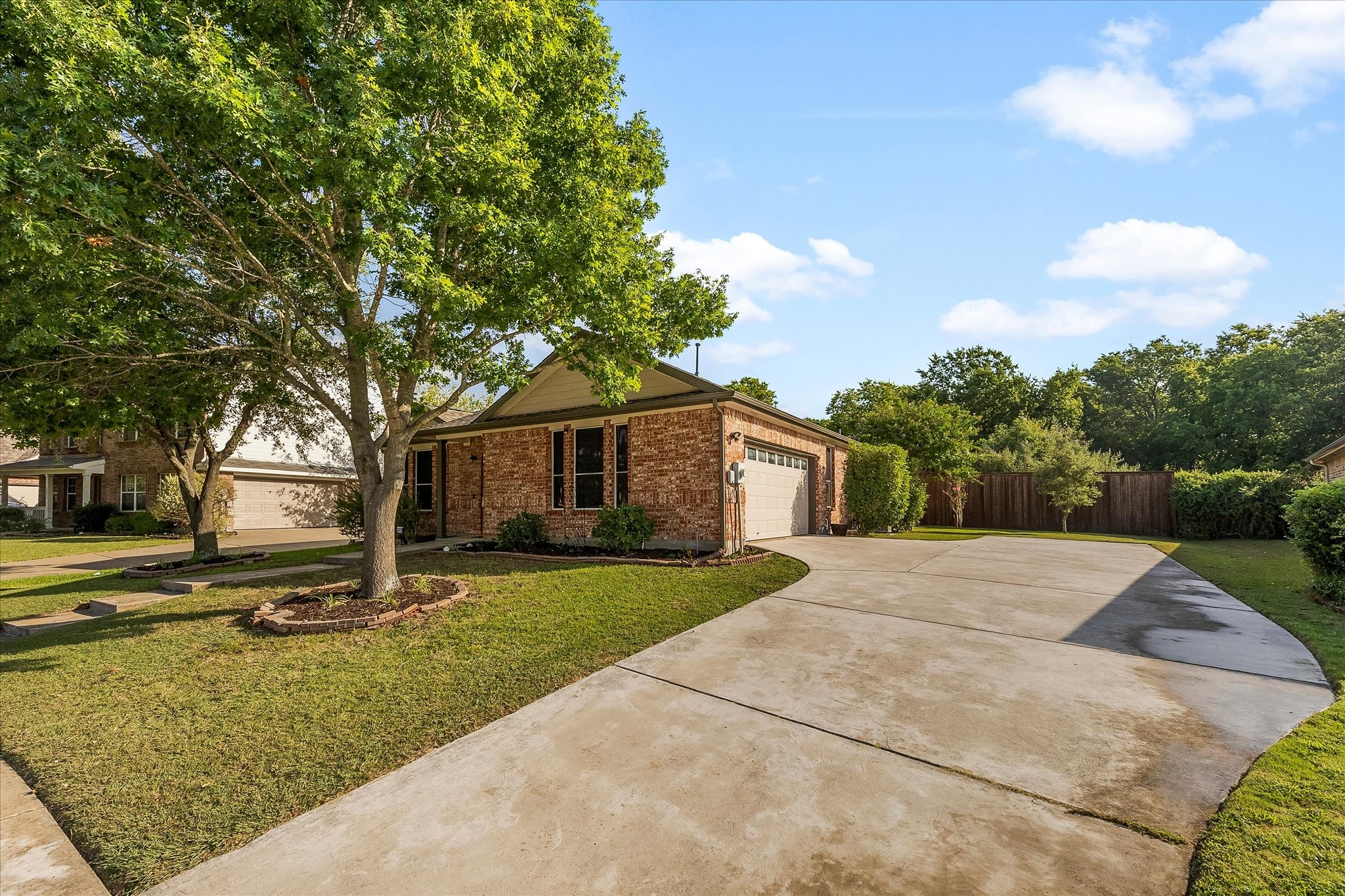 3852 Juniper Hills Drive