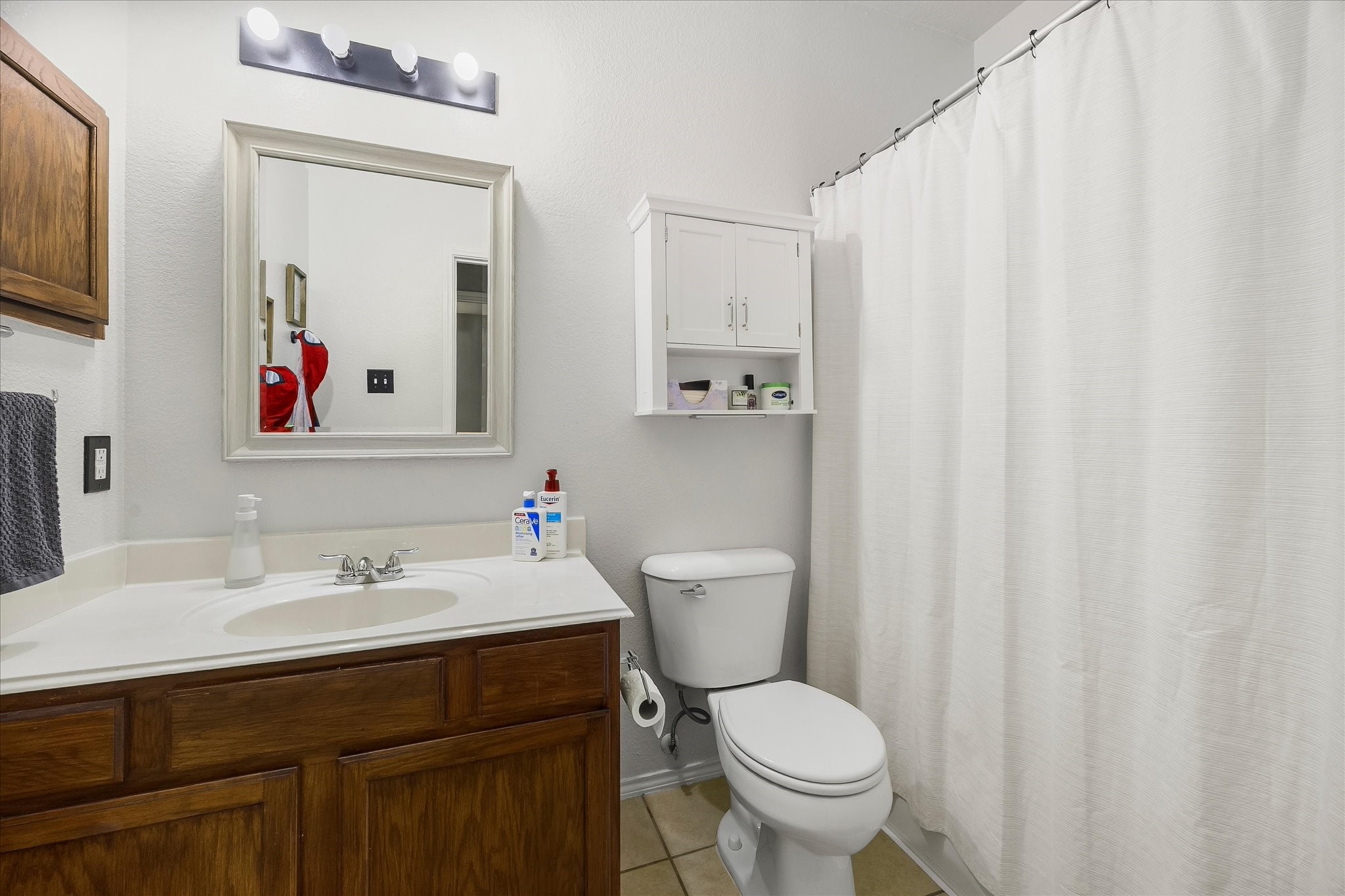 3852 Juniper Hills Drive