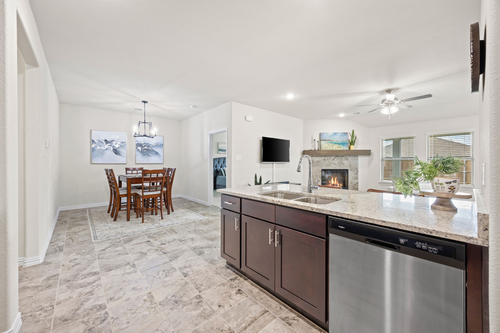 3249 Glorioso Drive