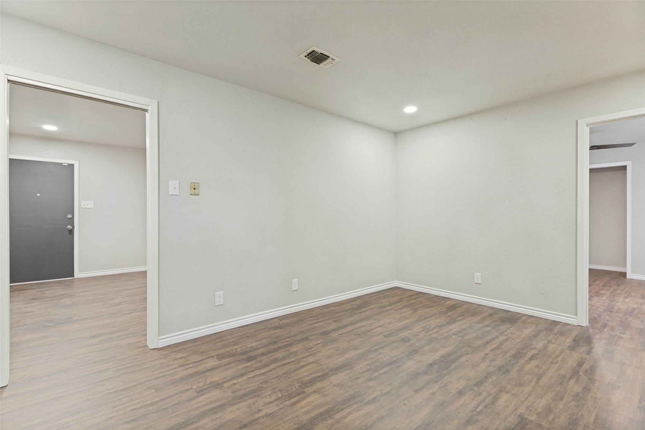 3021 Edith Lane