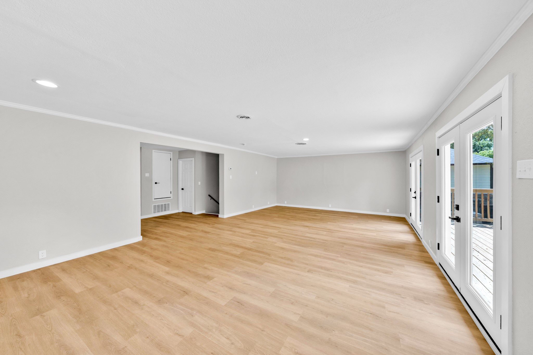180 Shoreline Road
