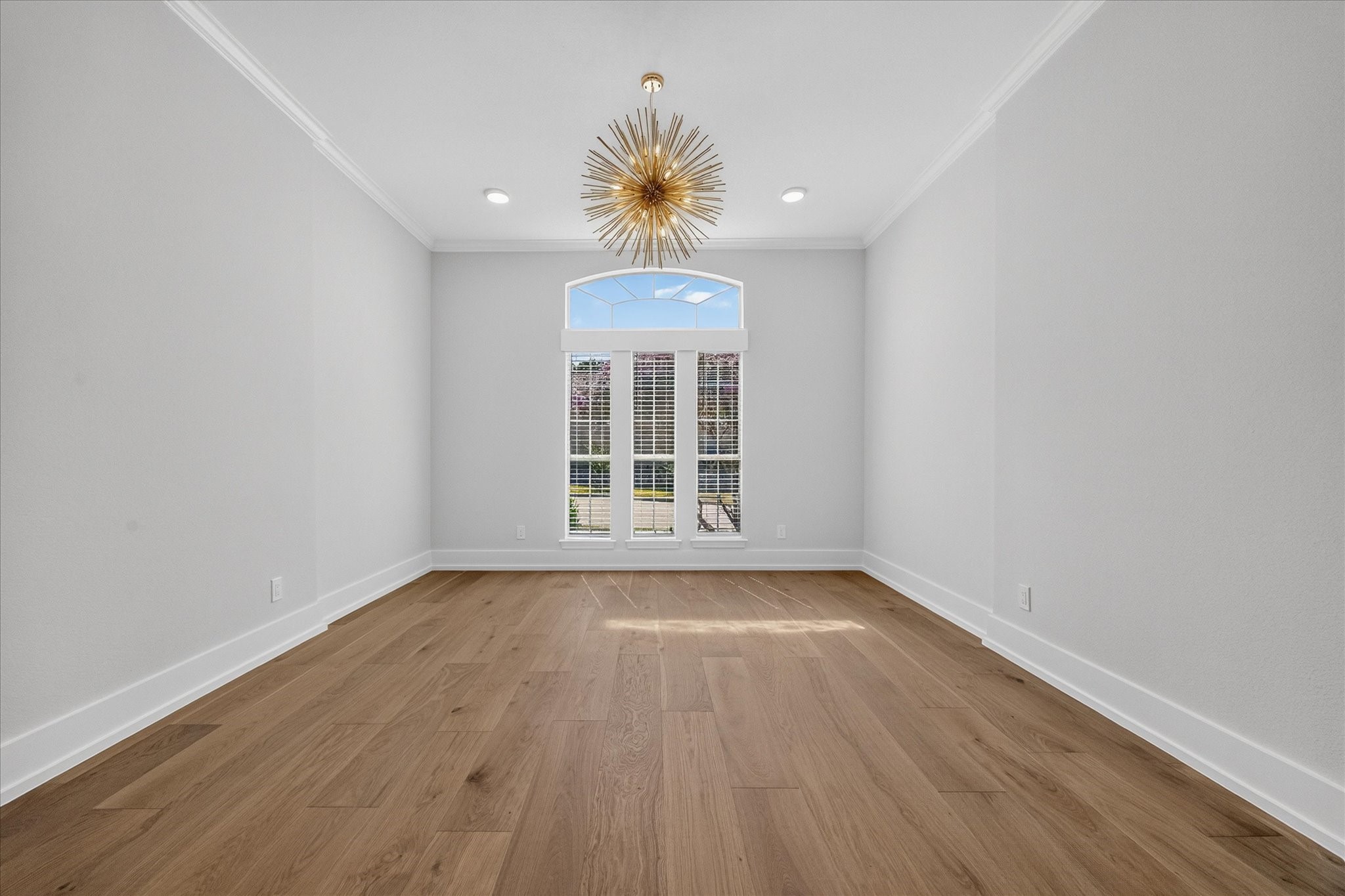 1860 Tahoe Drive
