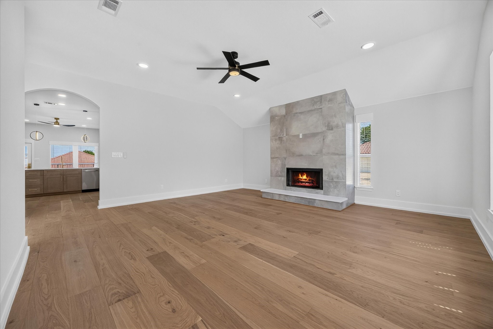 1860 Tahoe Drive