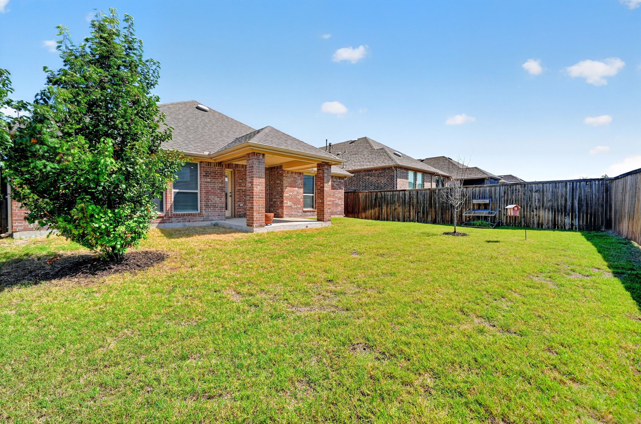 5825 Melville Lane