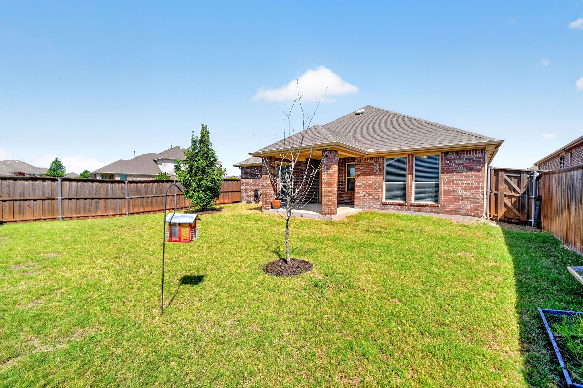 5825 Melville Lane