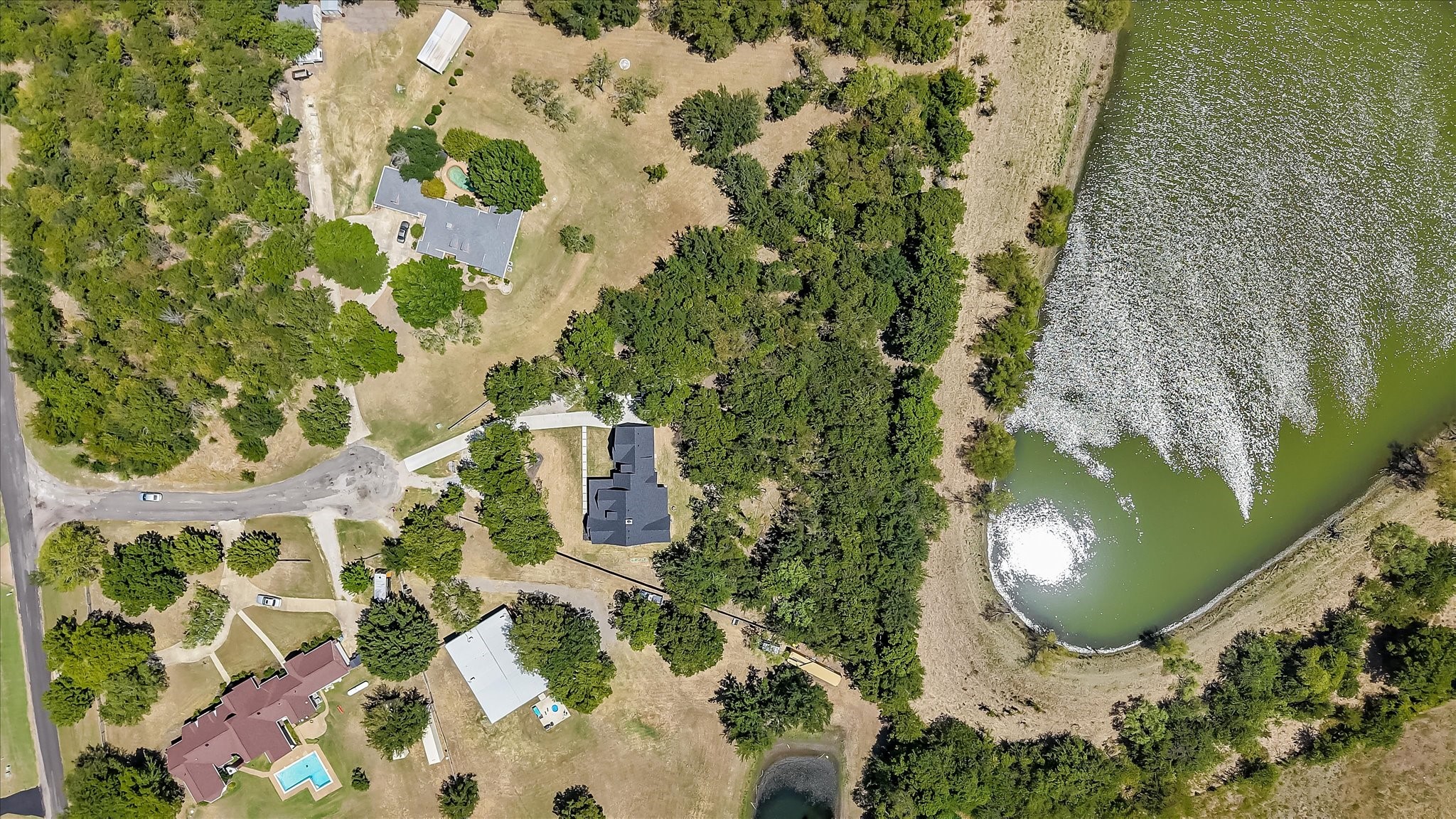 9738 Mackenzie Brook