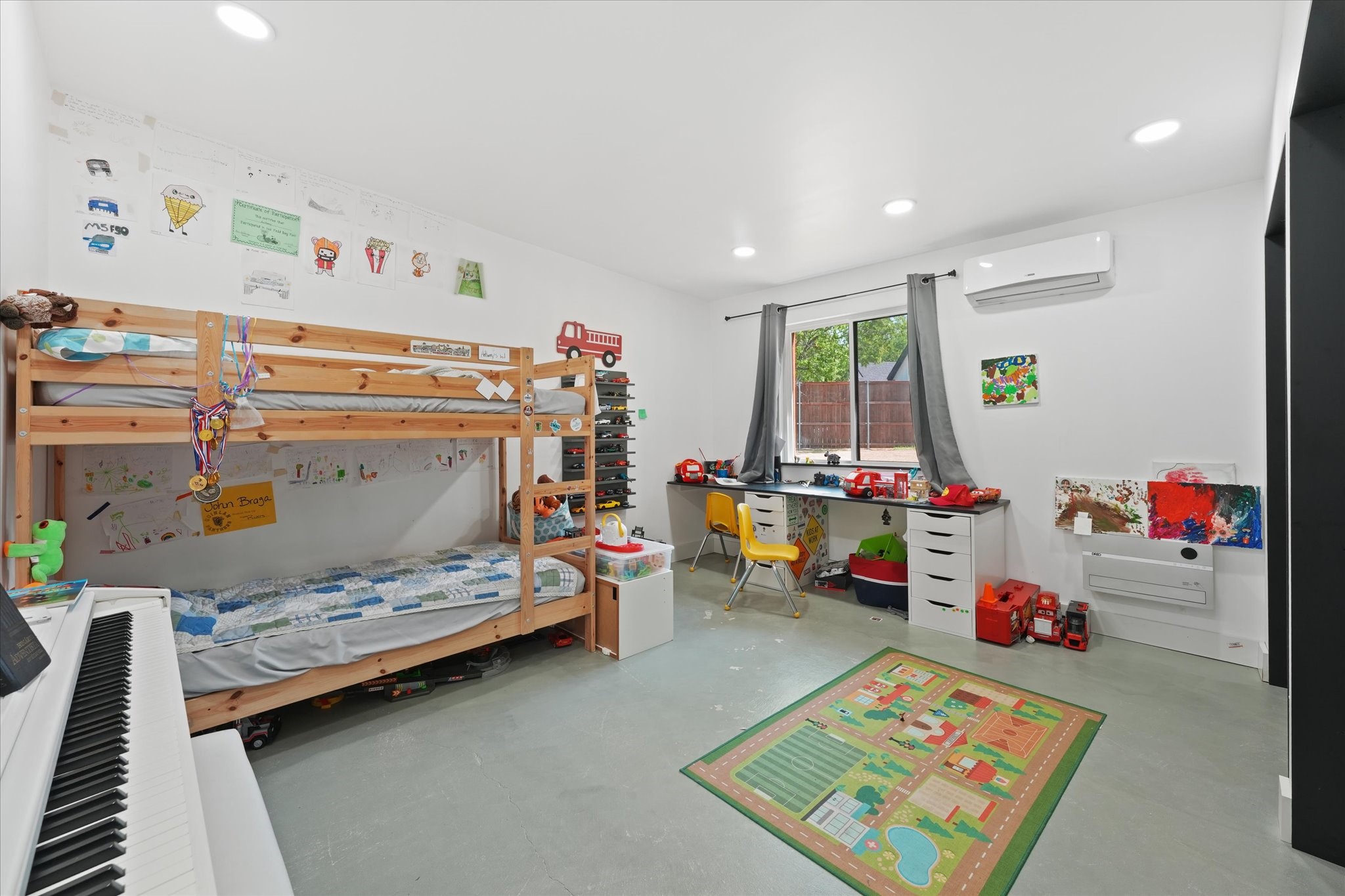 9732 Mackenzie Brook