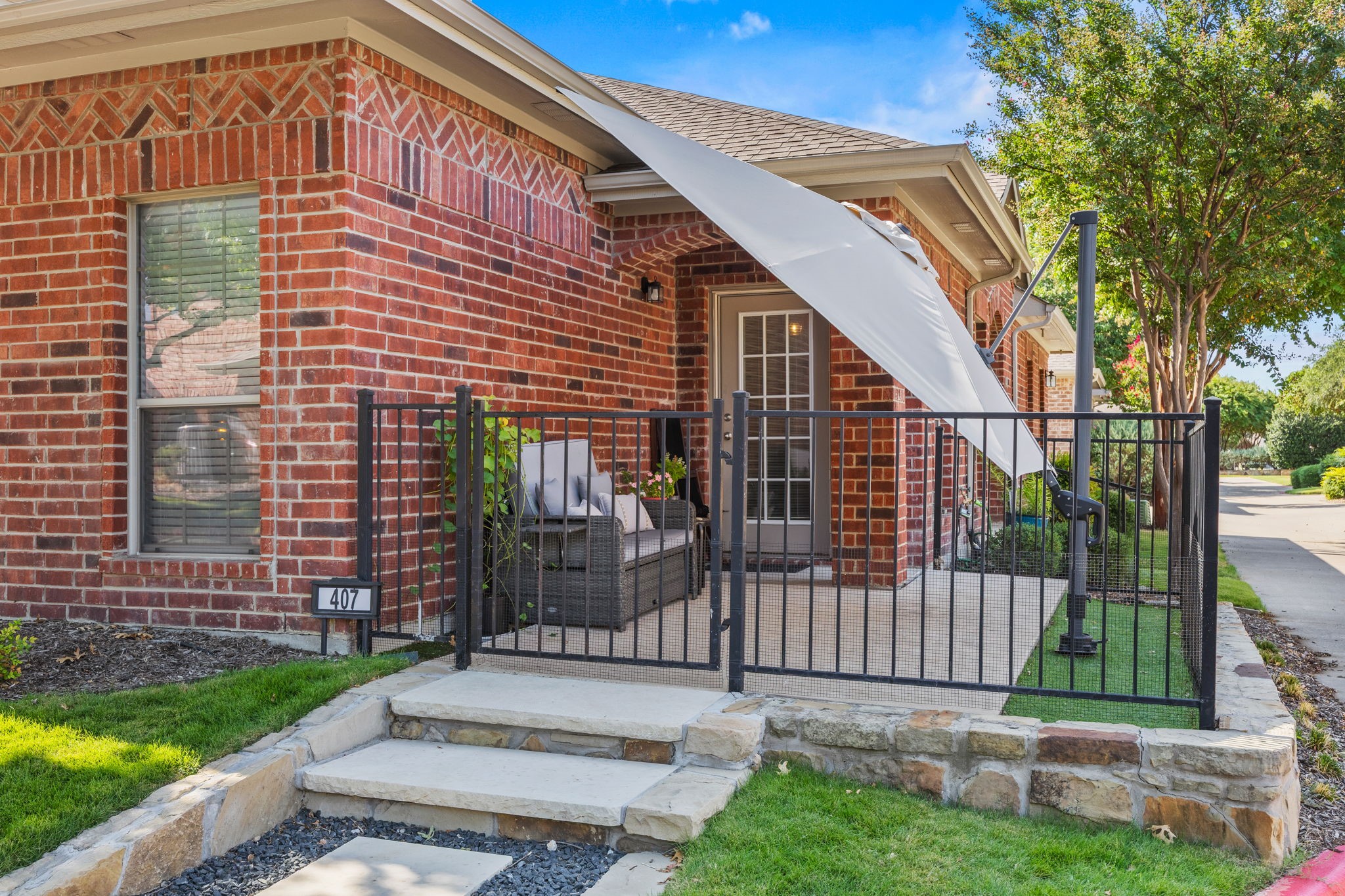 575 S Virginia Hills Drive 407