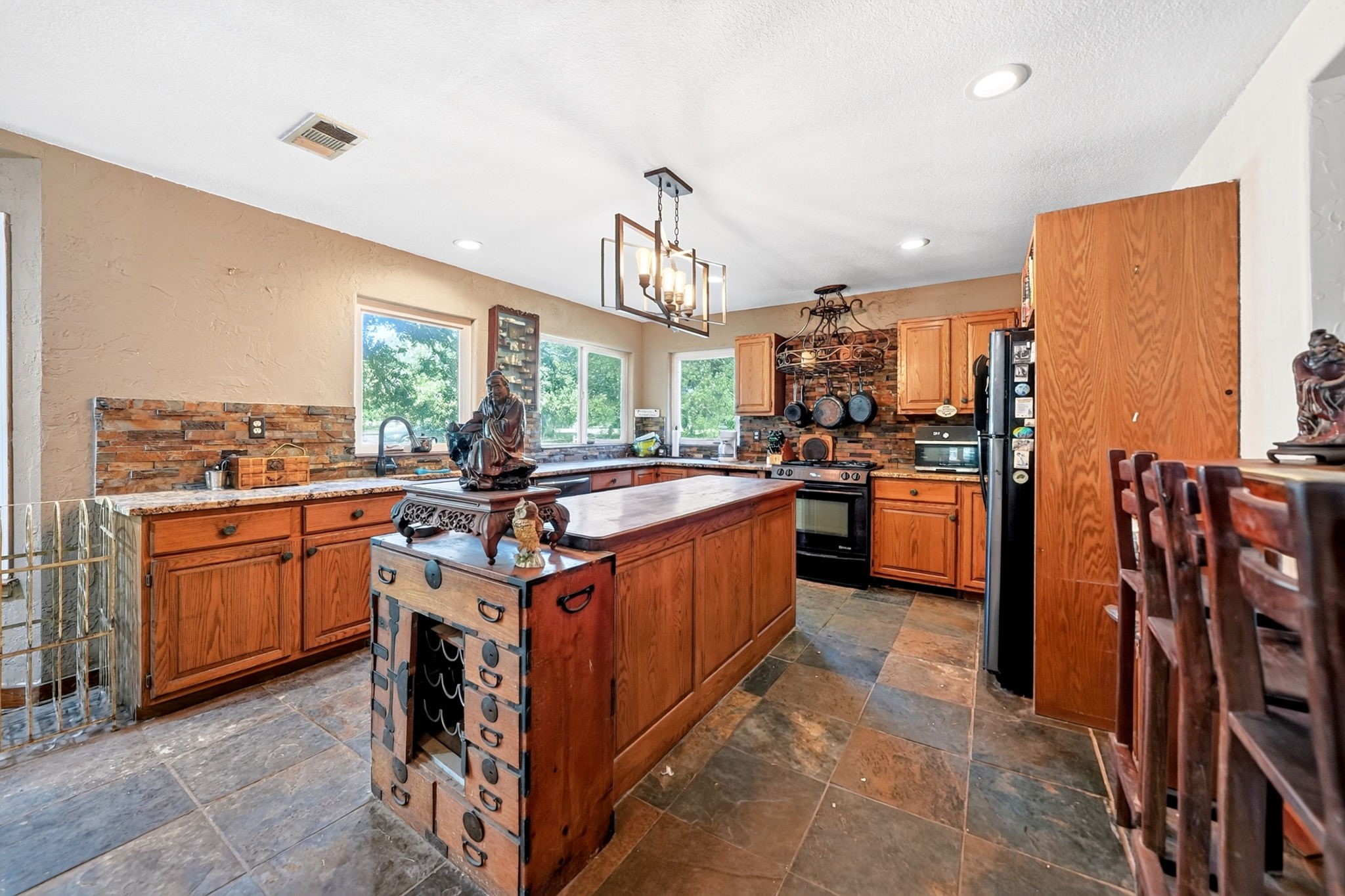 10148 Bluebonnet Drive