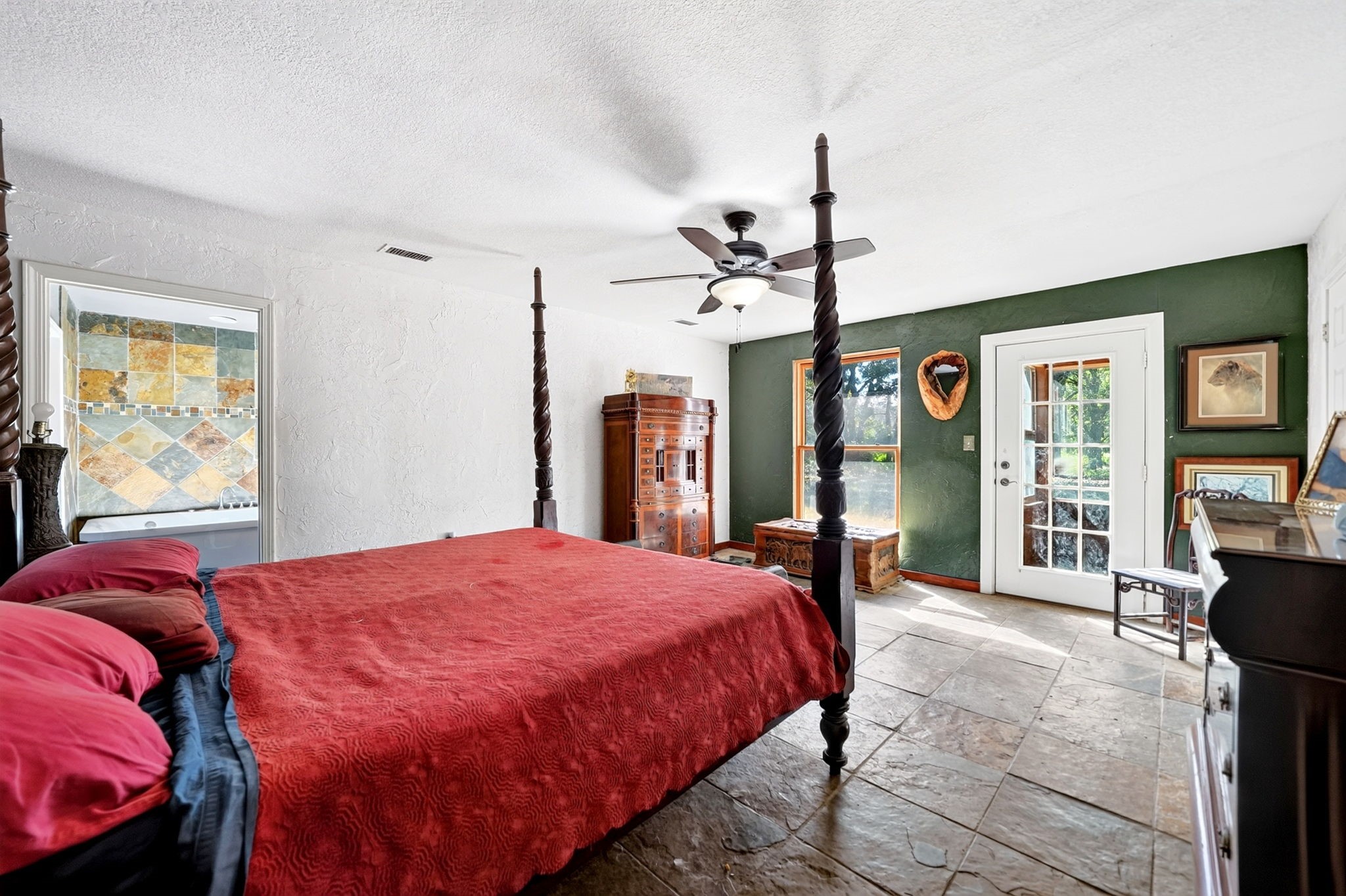 10148 Bluebonnet Drive