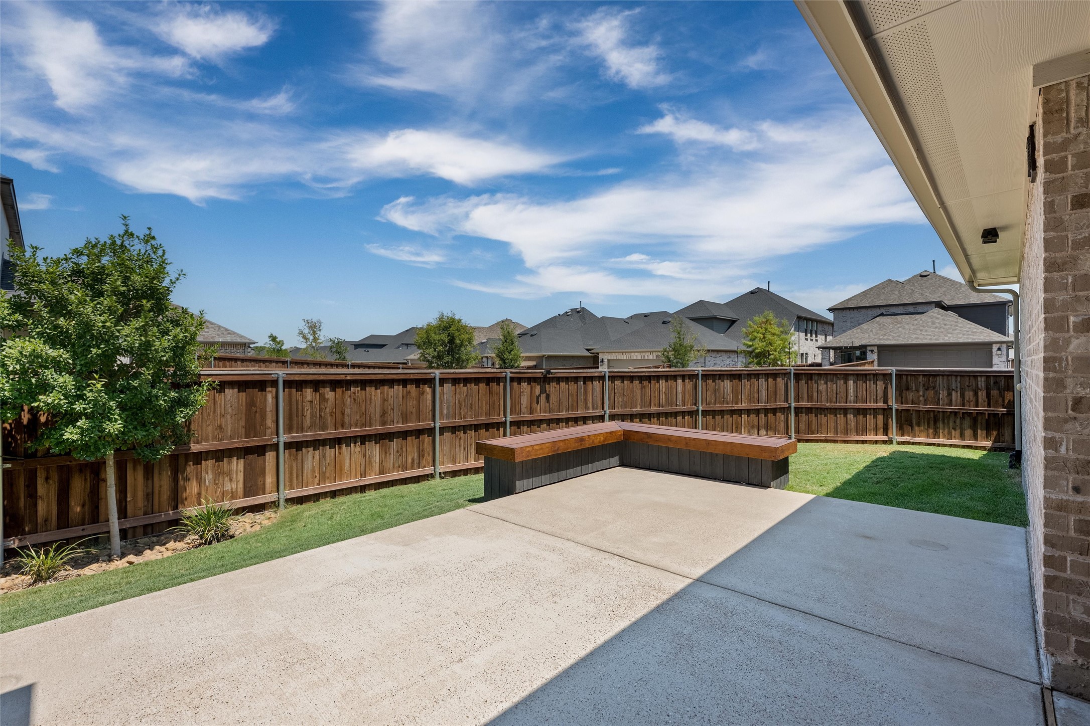 8140 Legacy Trail