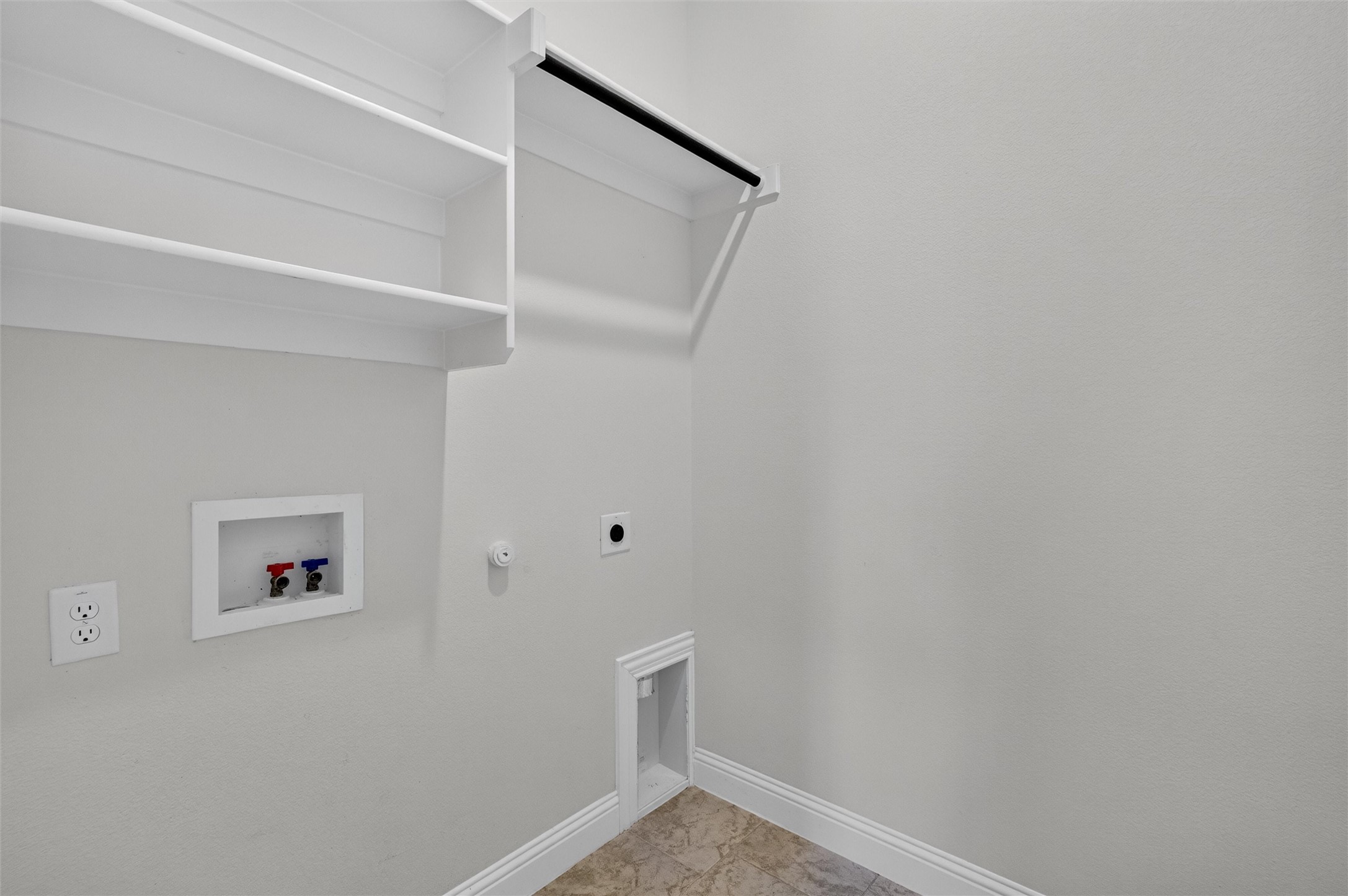 8140 Legacy Trail