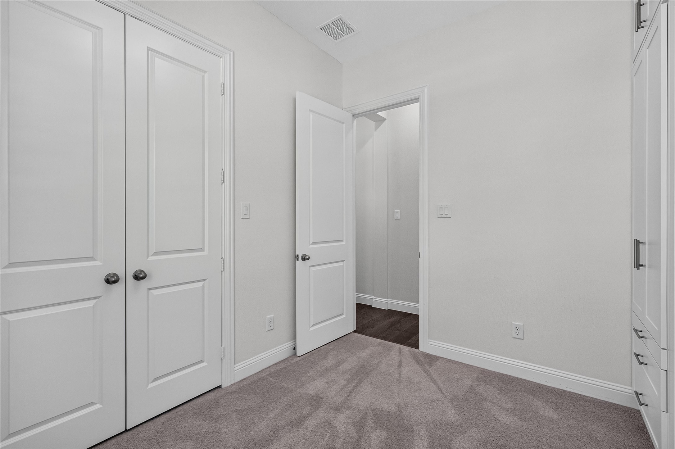 8140 Legacy Trail