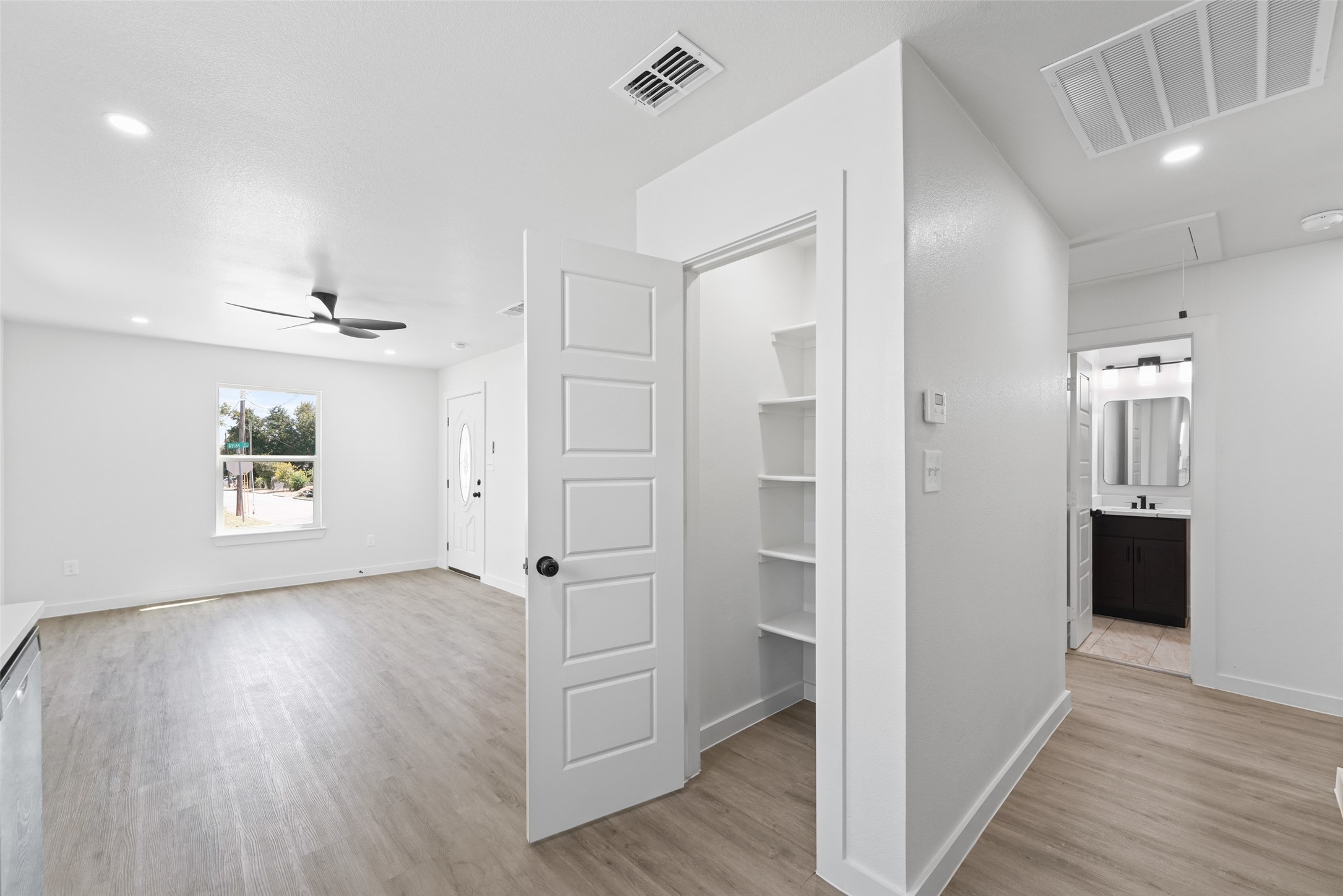 1823 Atlas Drive