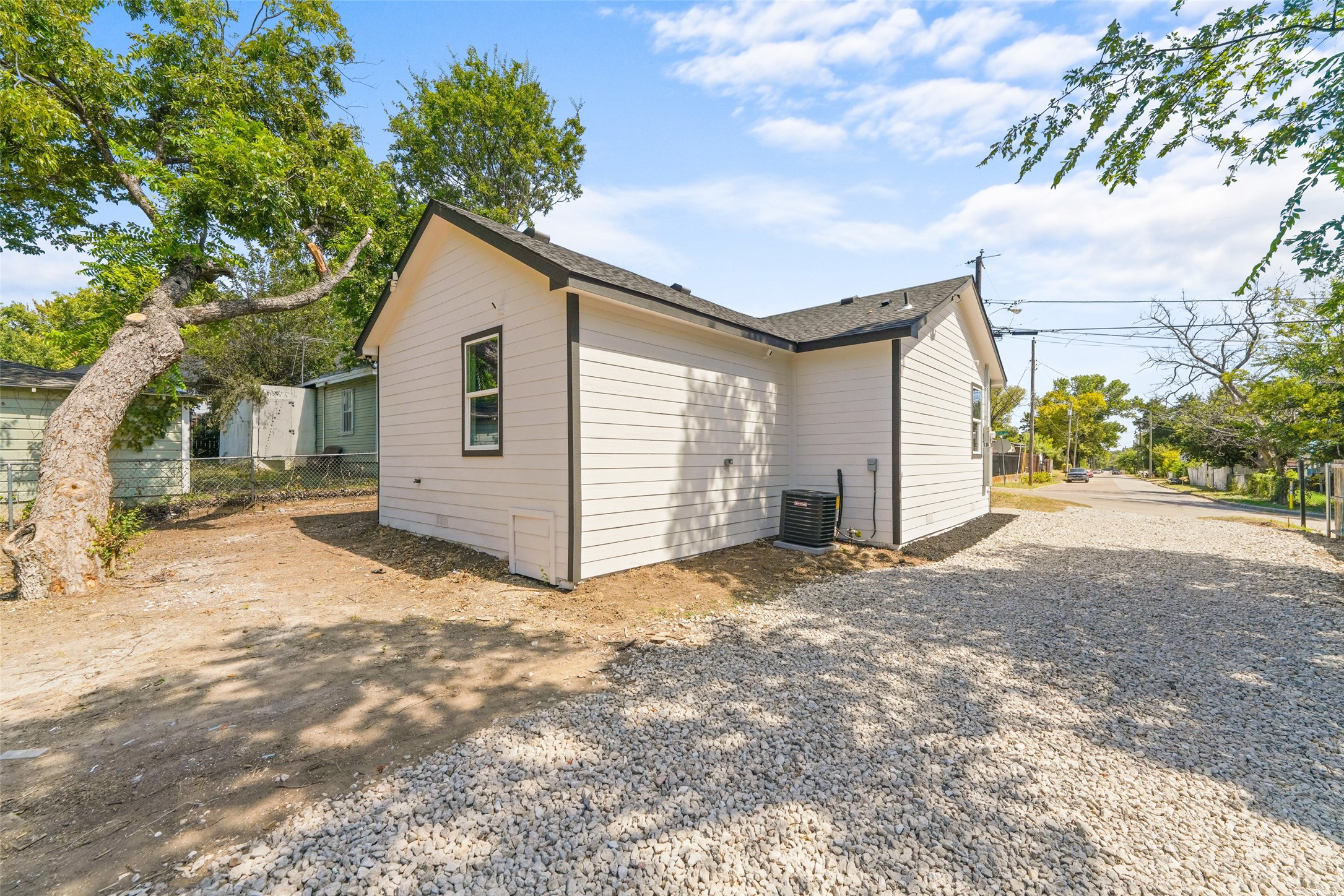 1823 Atlas Drive