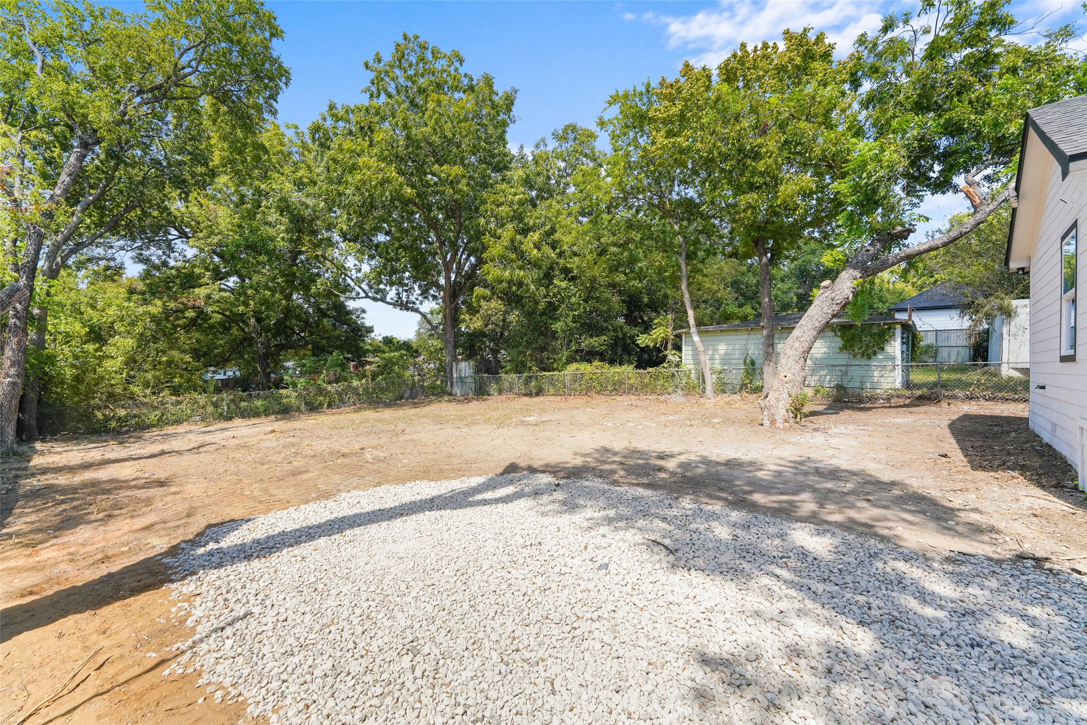 1823 Atlas Drive