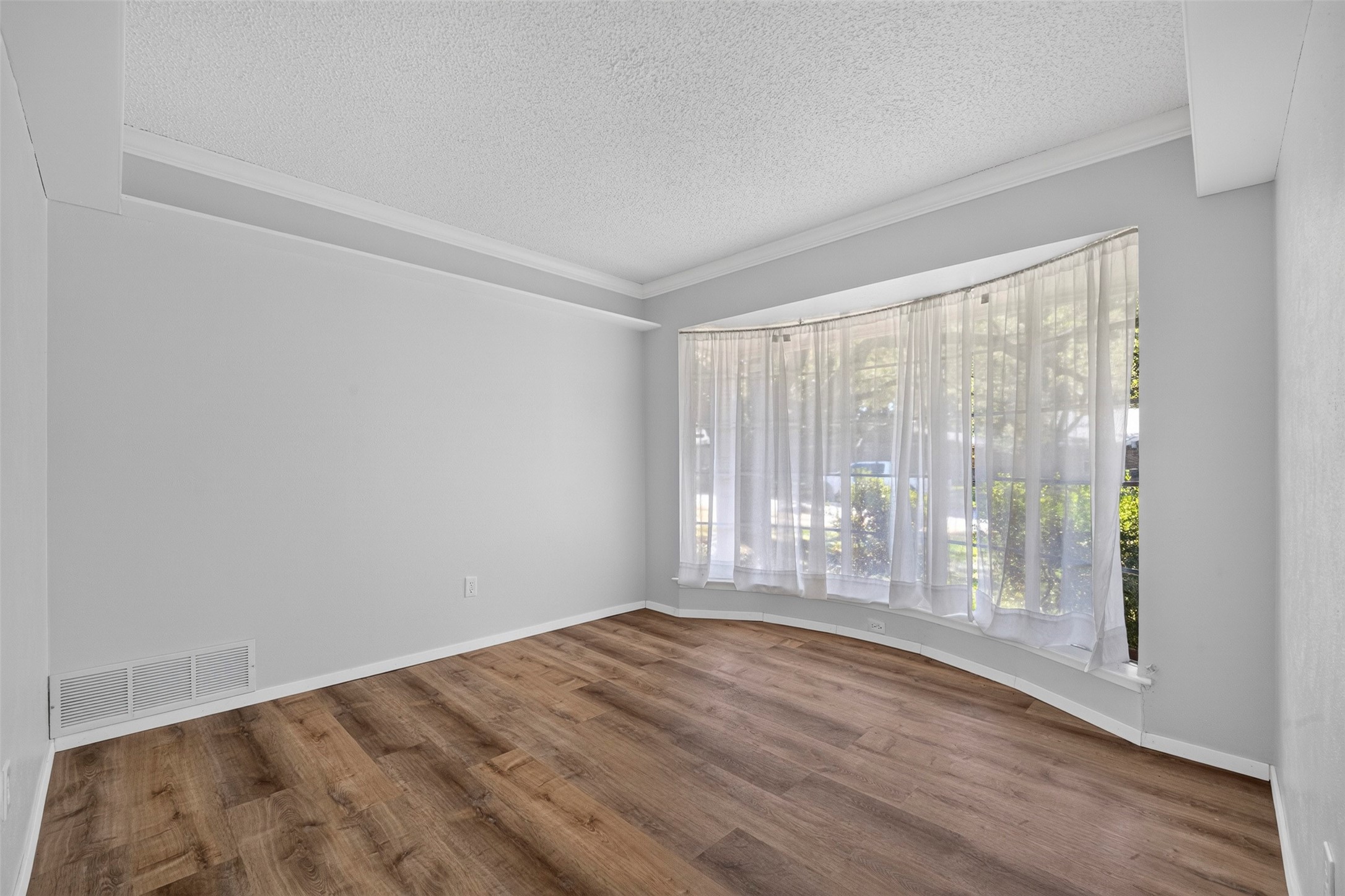 11125 Cactus Lane