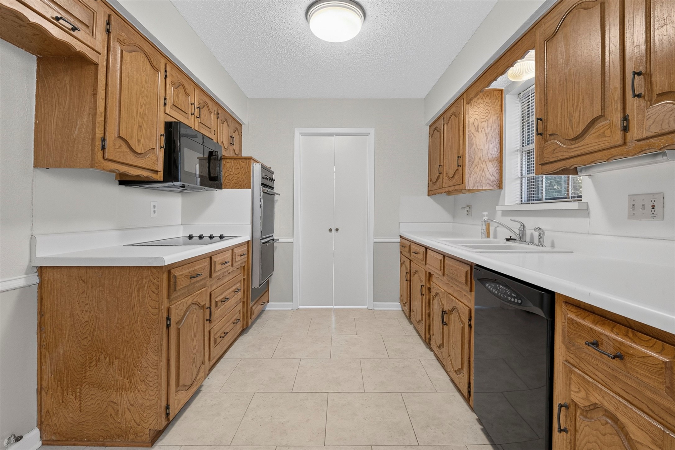 11125 Cactus Lane