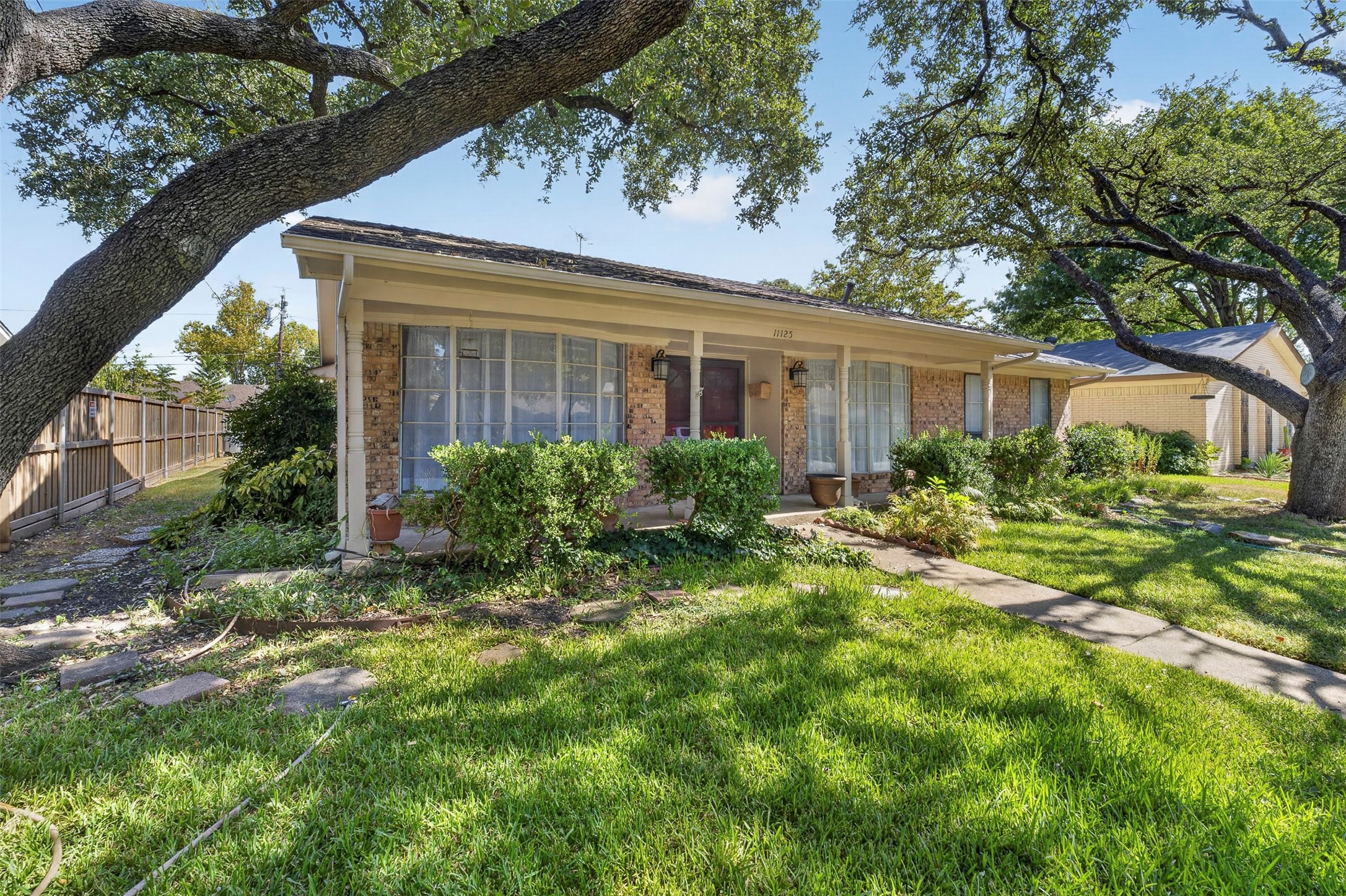 11125 Cactus Lane