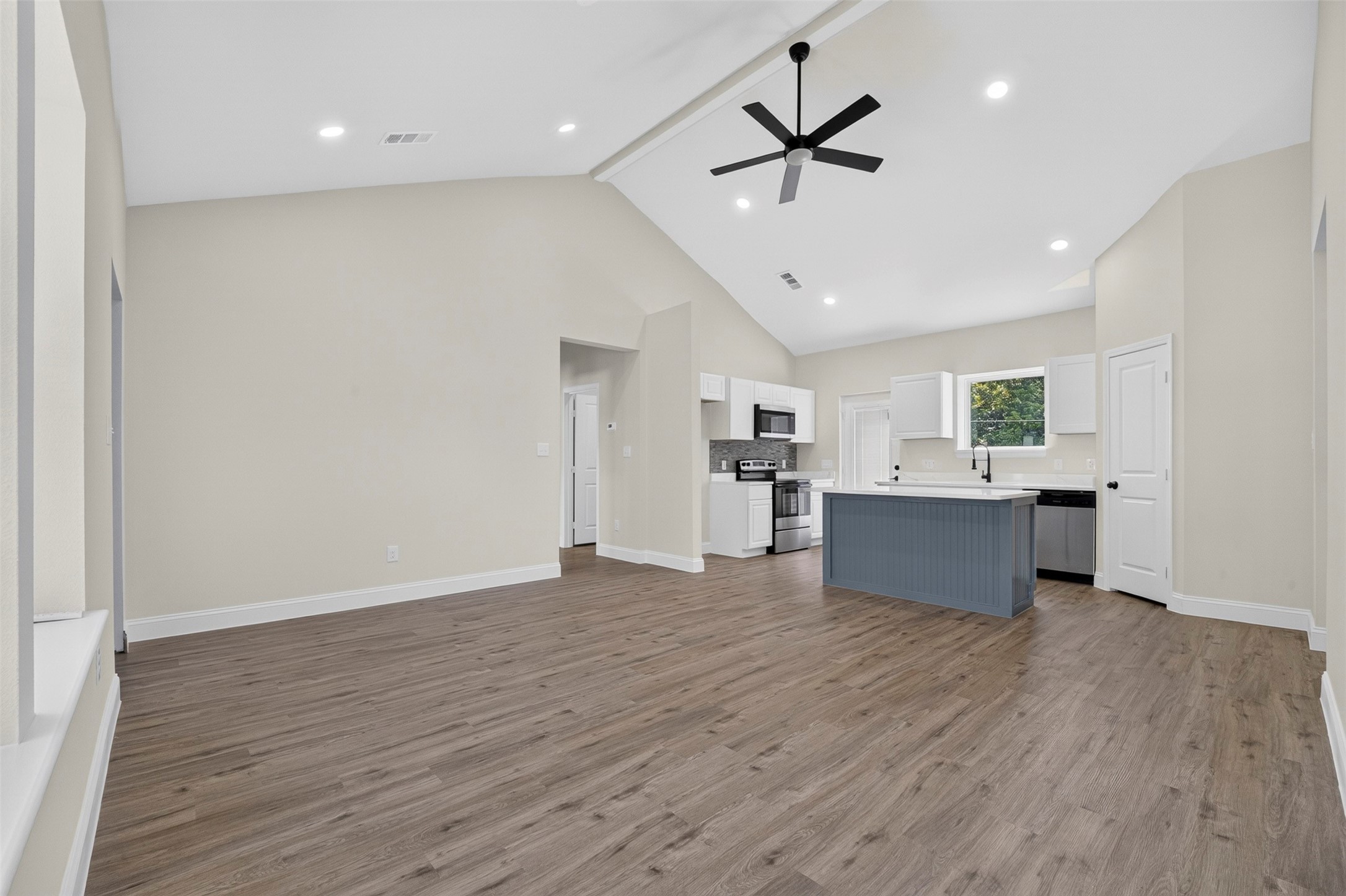 5293 County Road 921