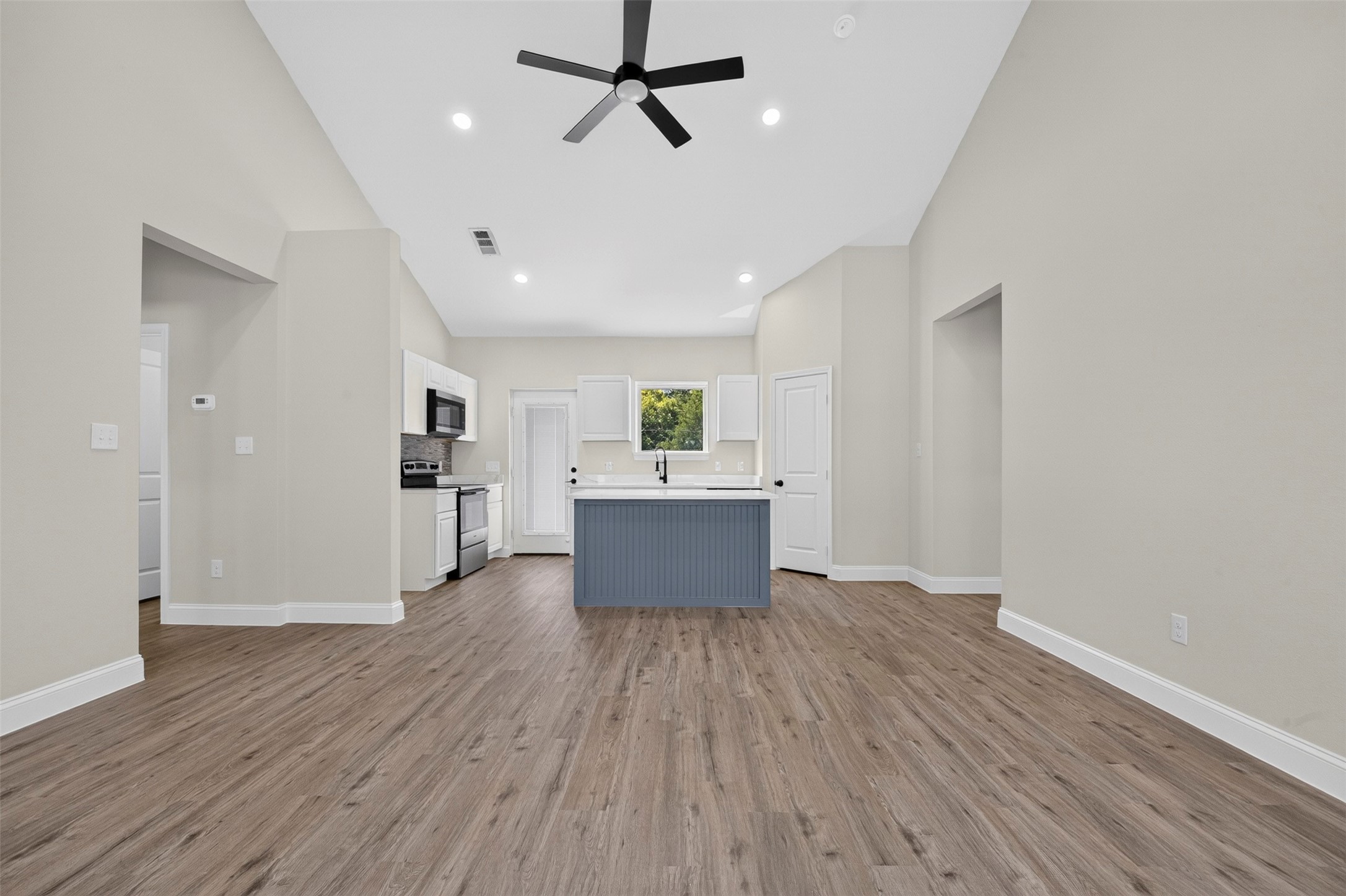 5293 County Road 921