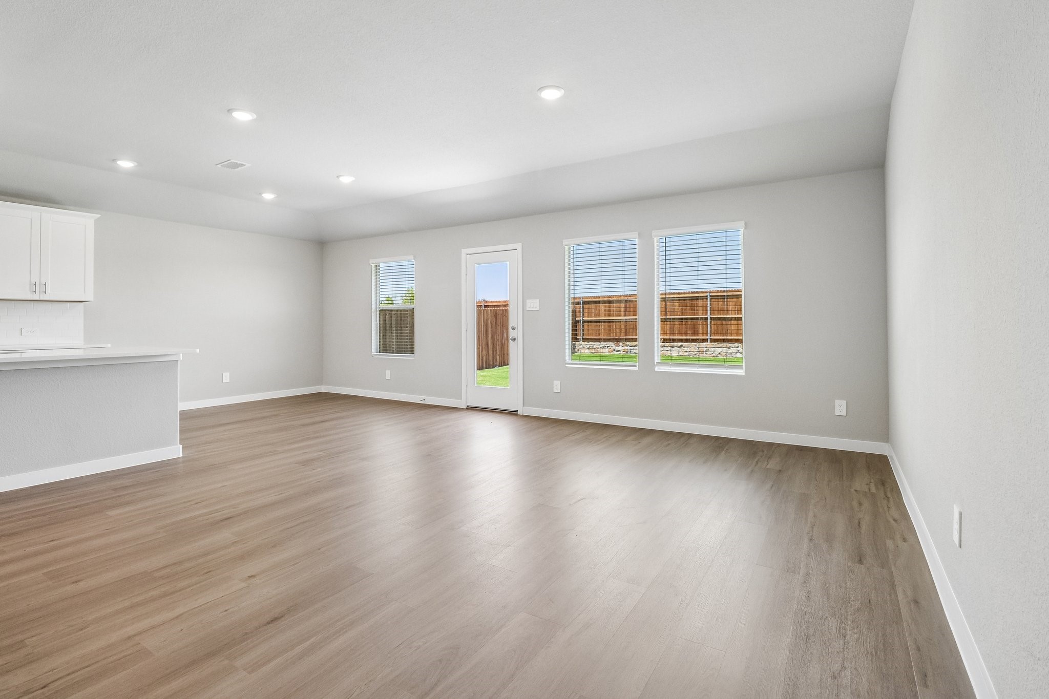 1001 Angel Street