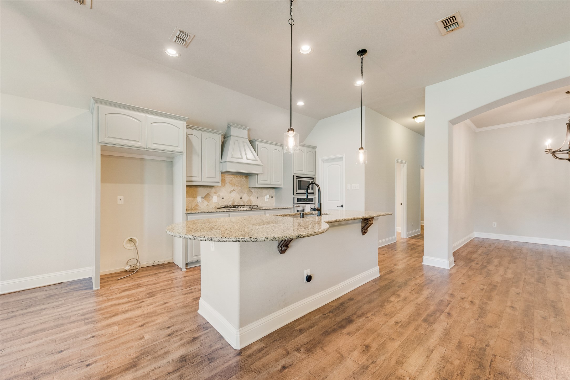 1812 Fair Oaks Lane