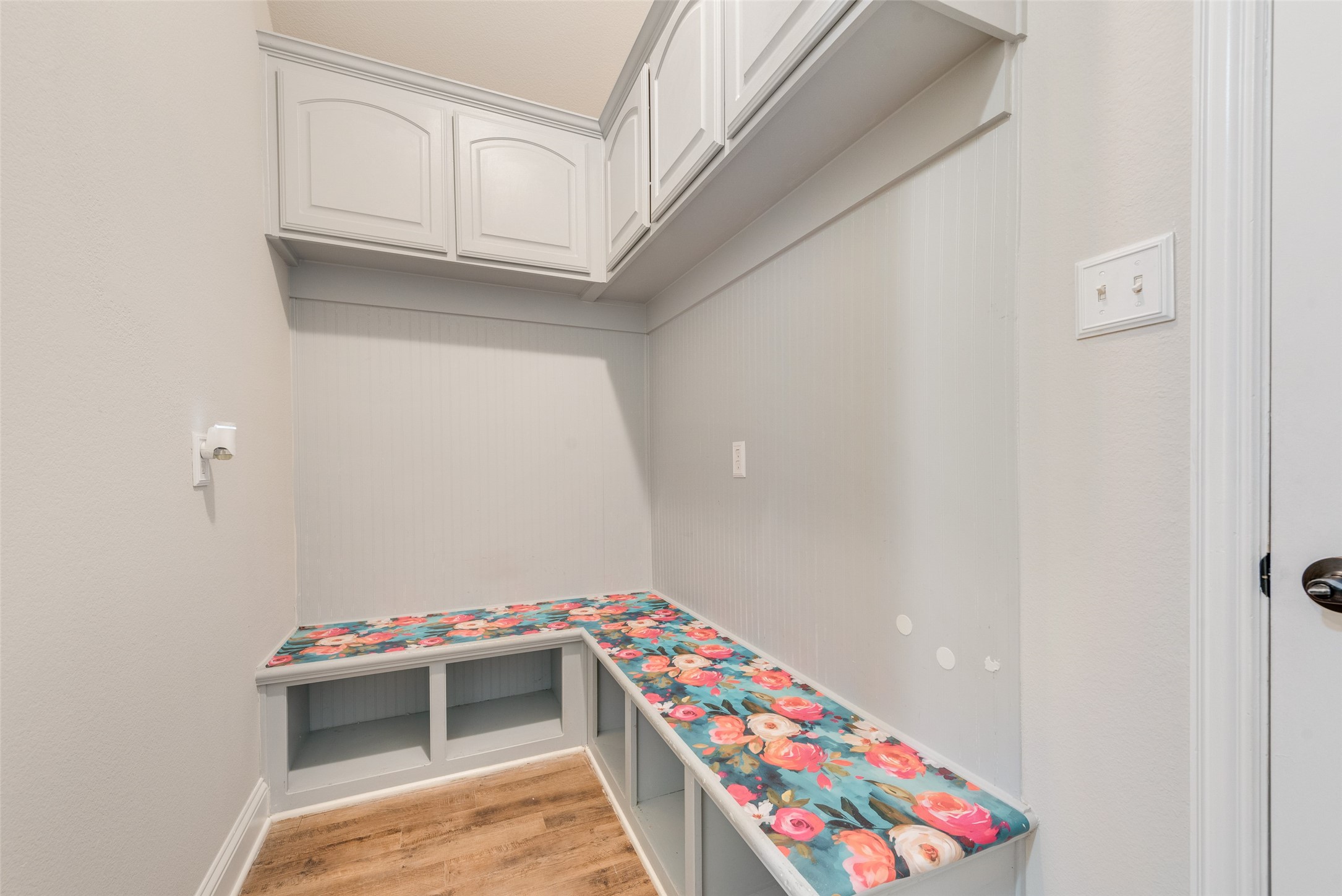 1812 Fair Oaks Lane