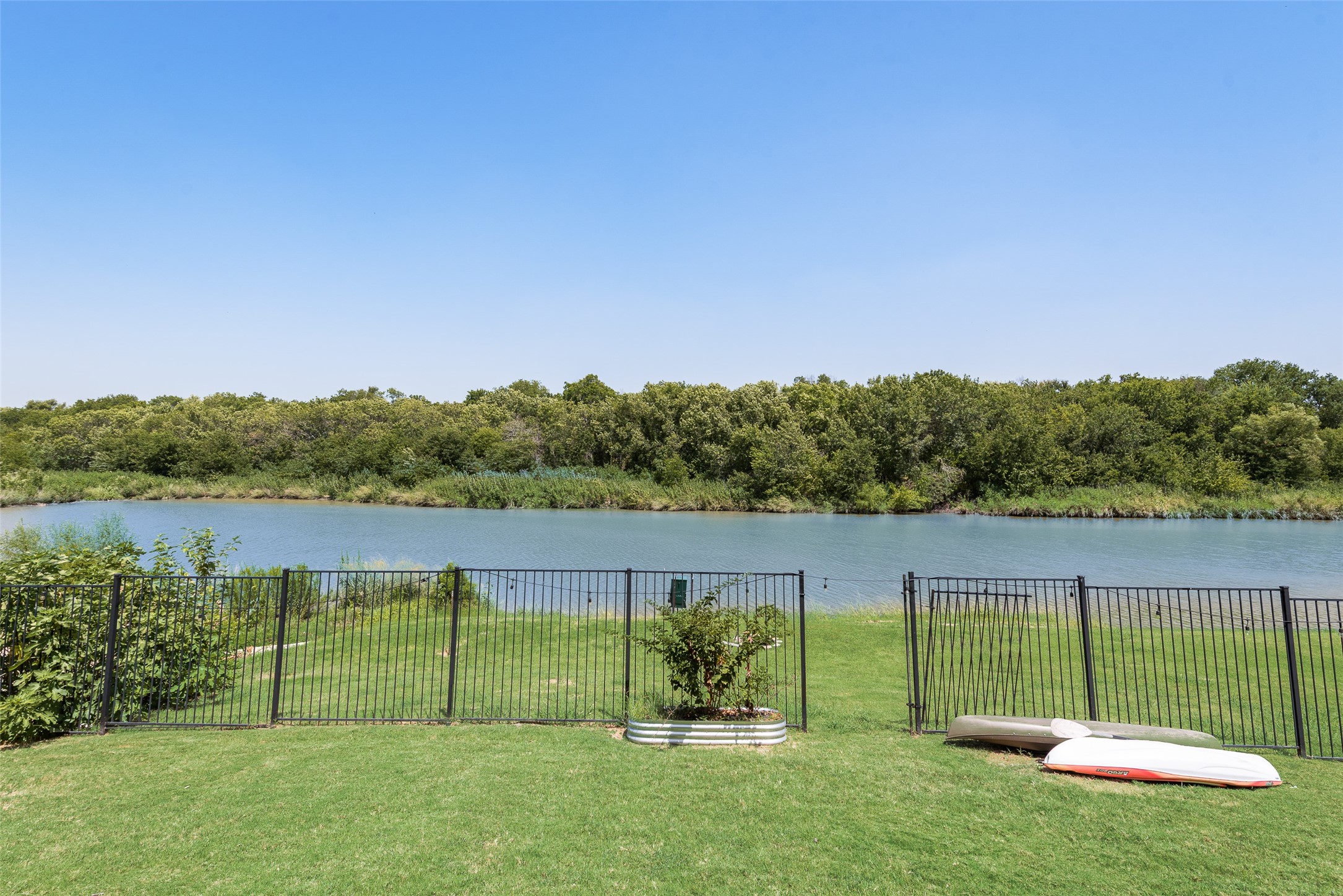 1812 Fair Oaks Lane