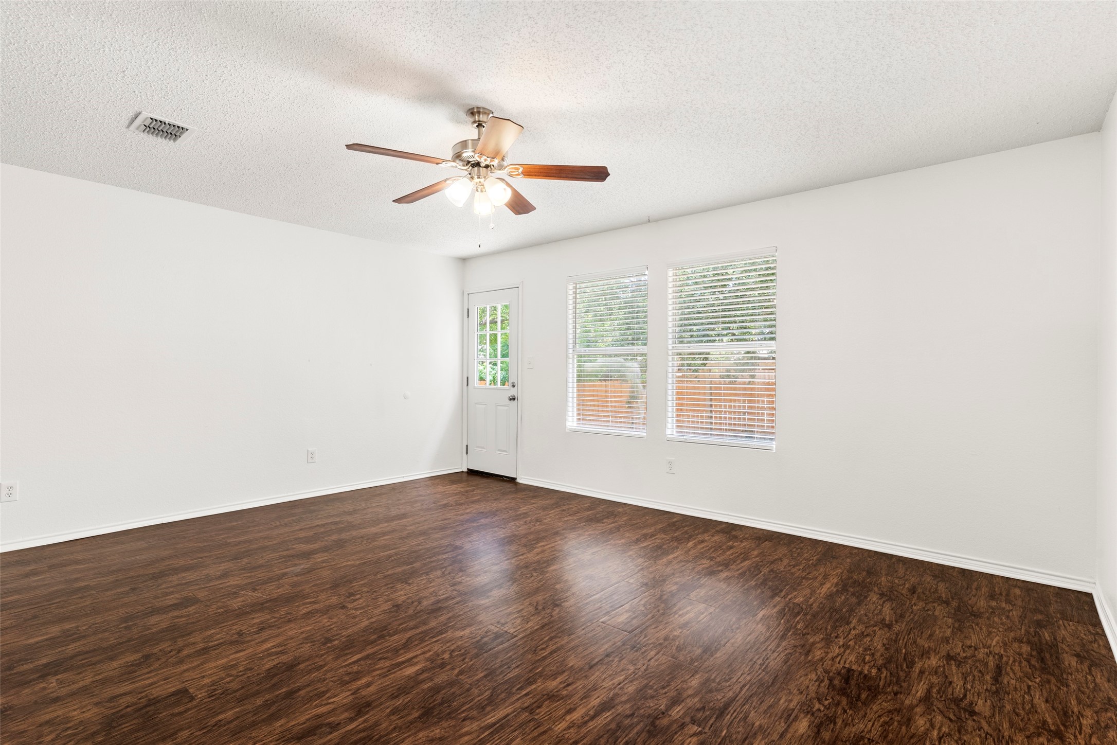 4401 Cedar Crest Drive