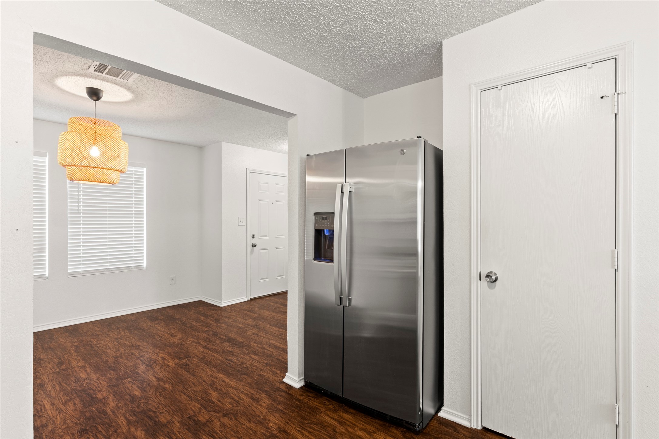 4401 Cedar Crest Drive