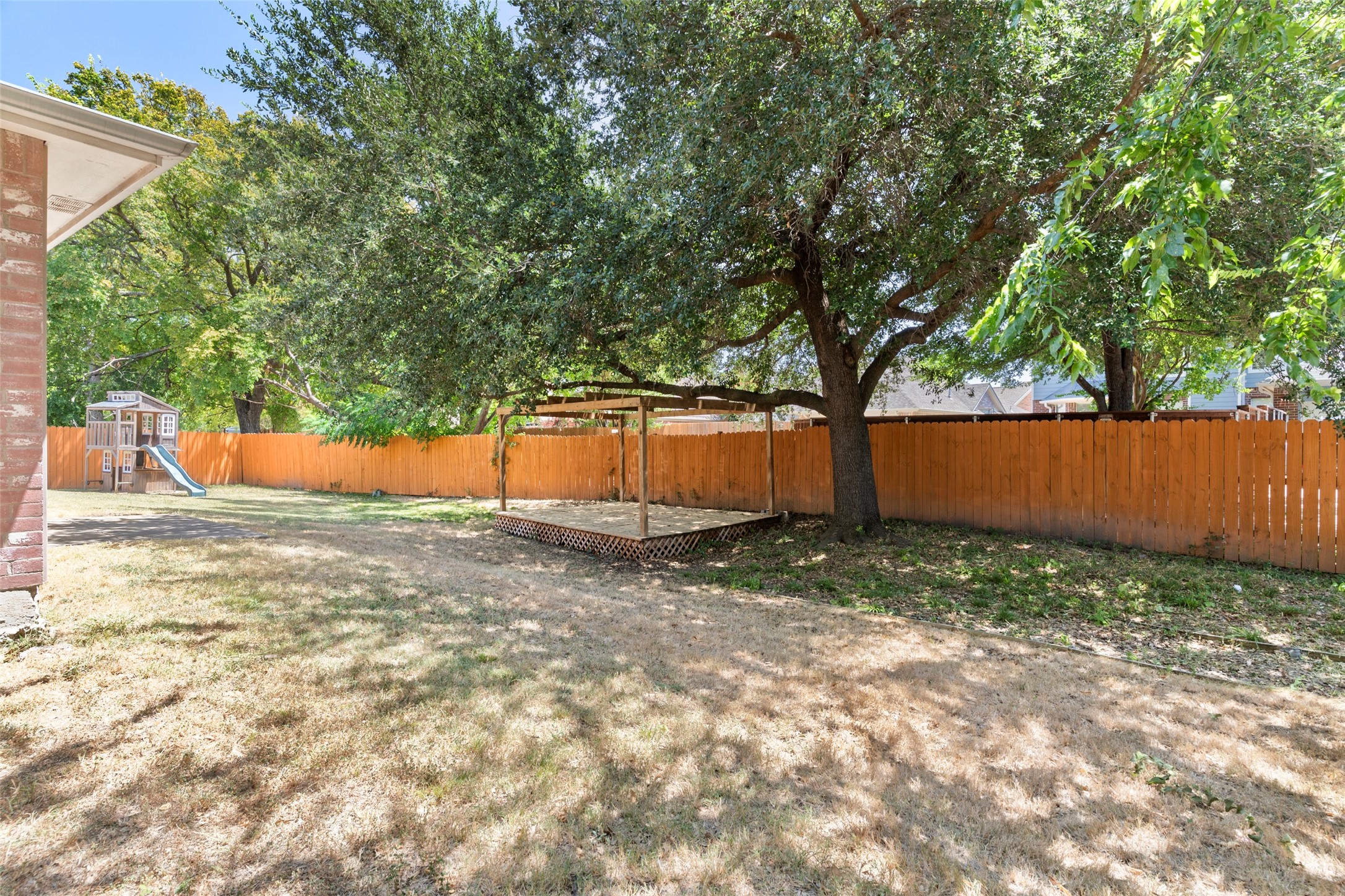 4401 Cedar Crest Drive
