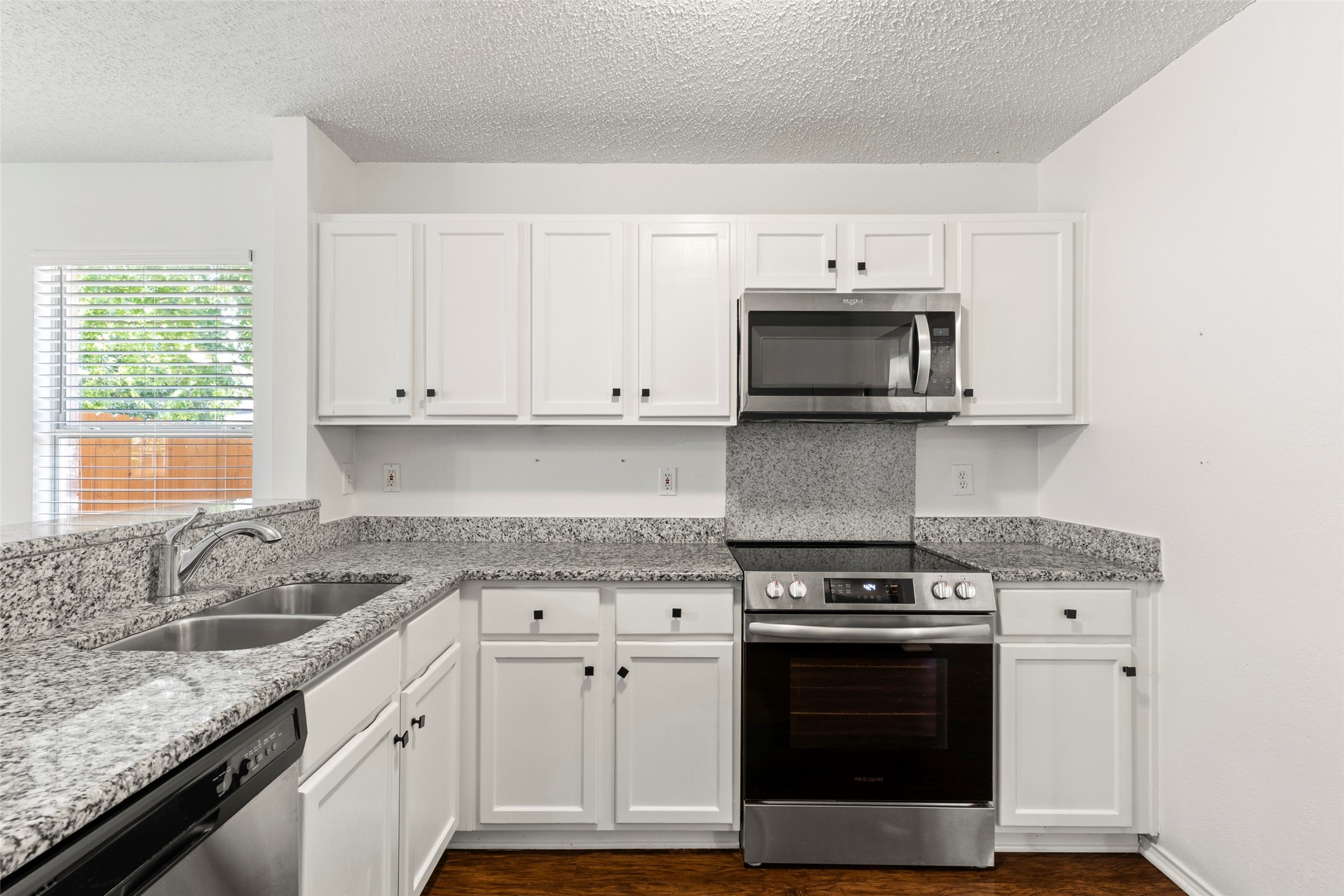 4401 Cedar Crest Drive
