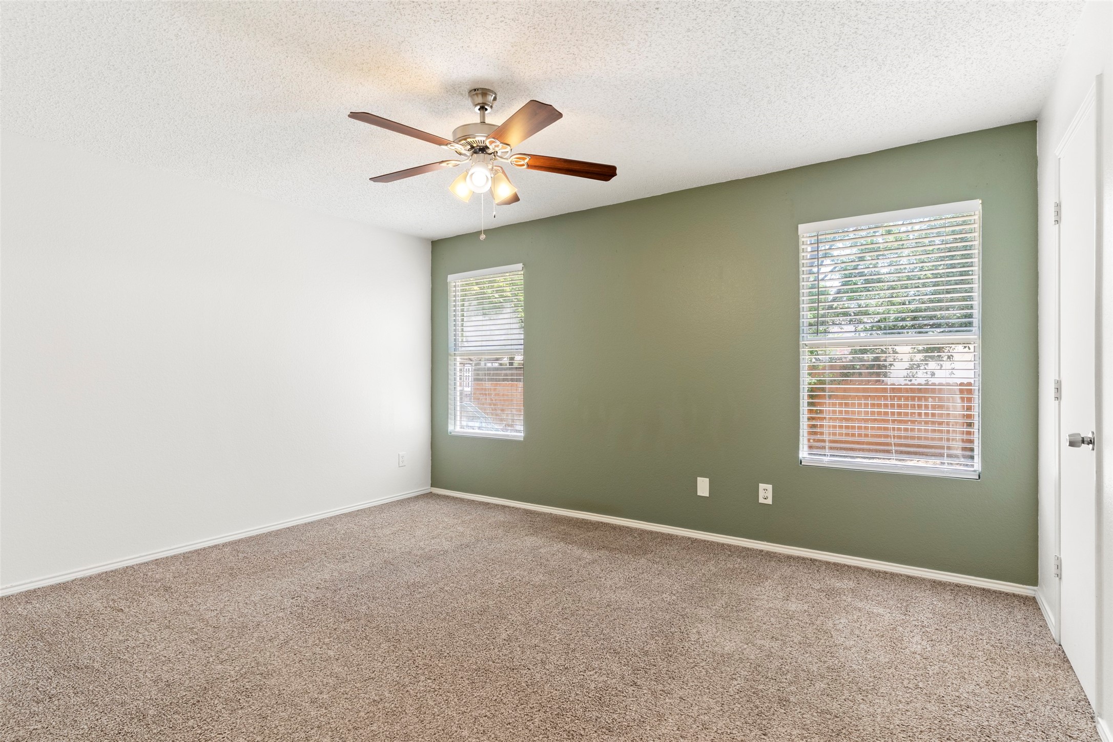 4401 Cedar Crest Drive