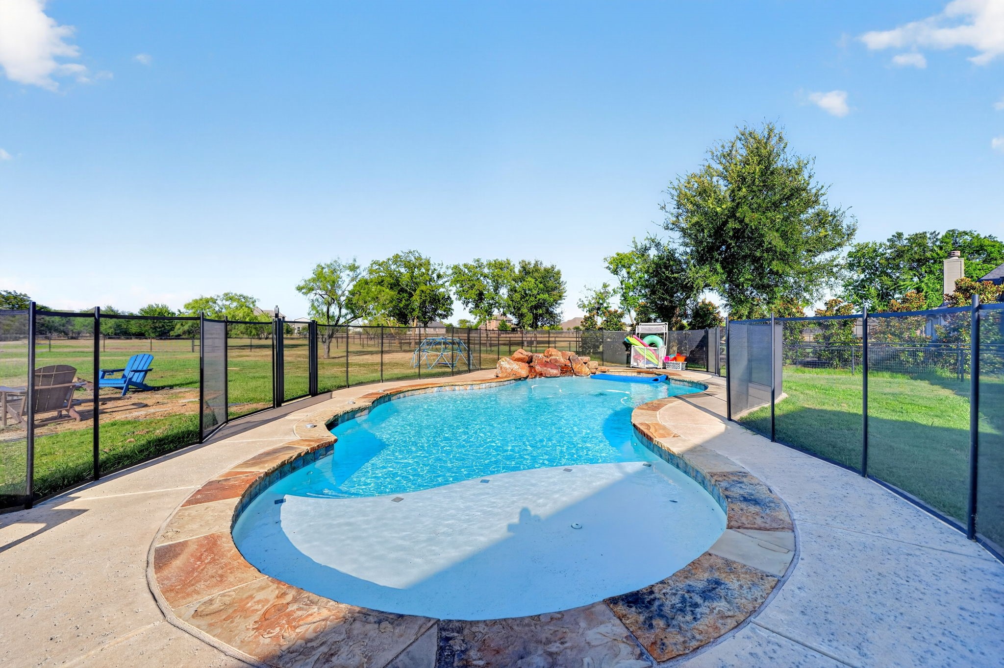 6220 Pinon Trail